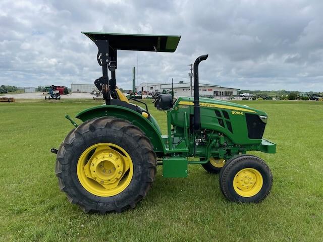 2022 John Deere 5055E Image