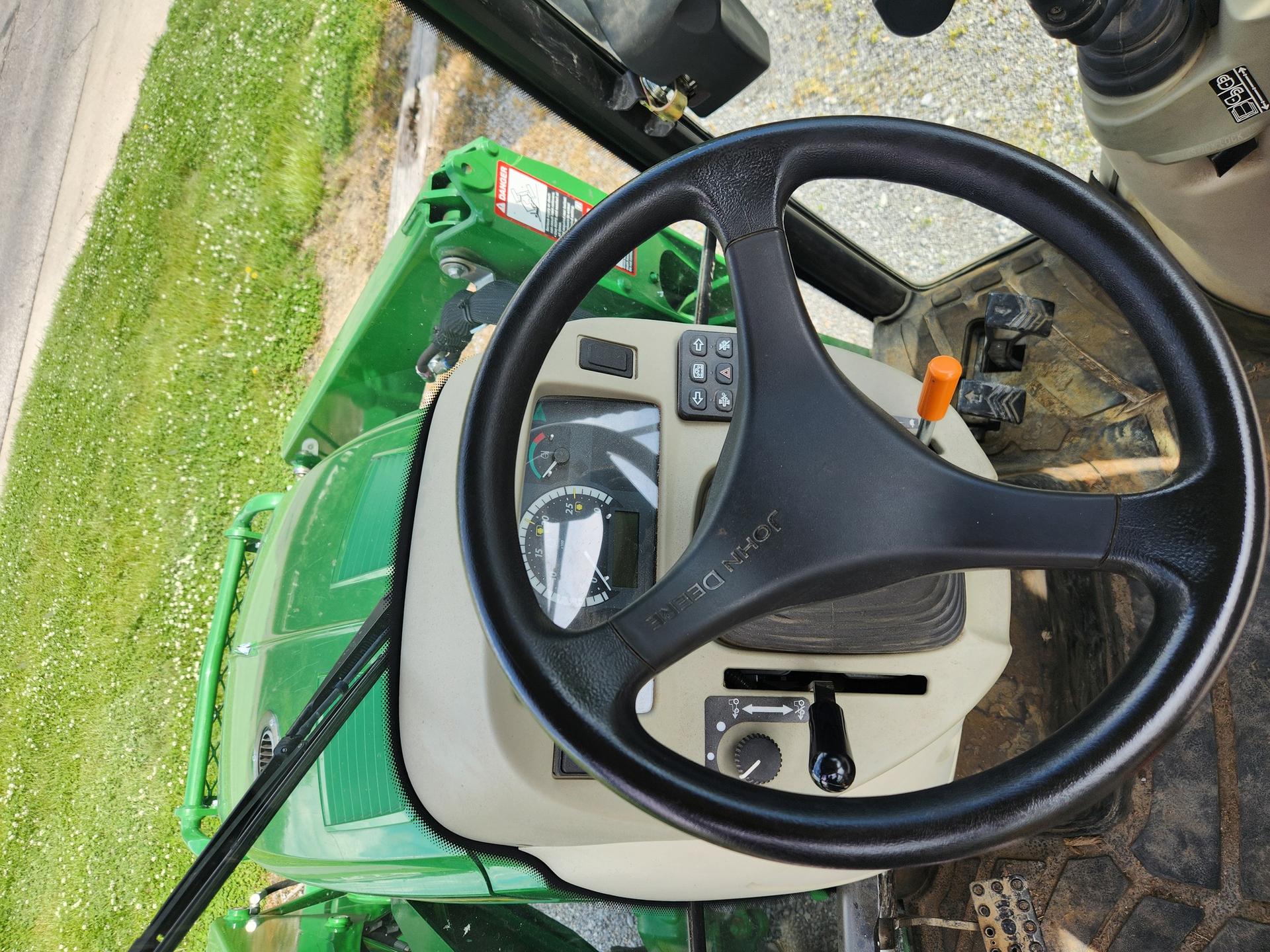 2016 John Deere 4066R Image