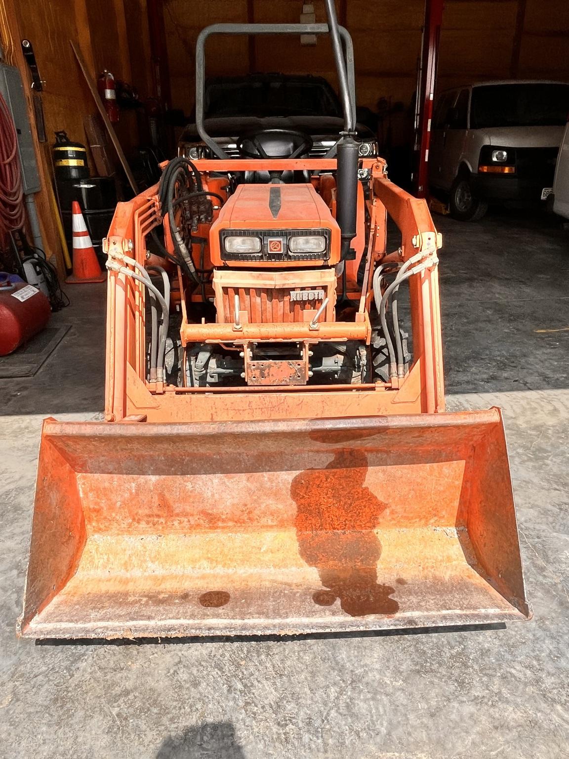 1988 Kubota B9200 Image