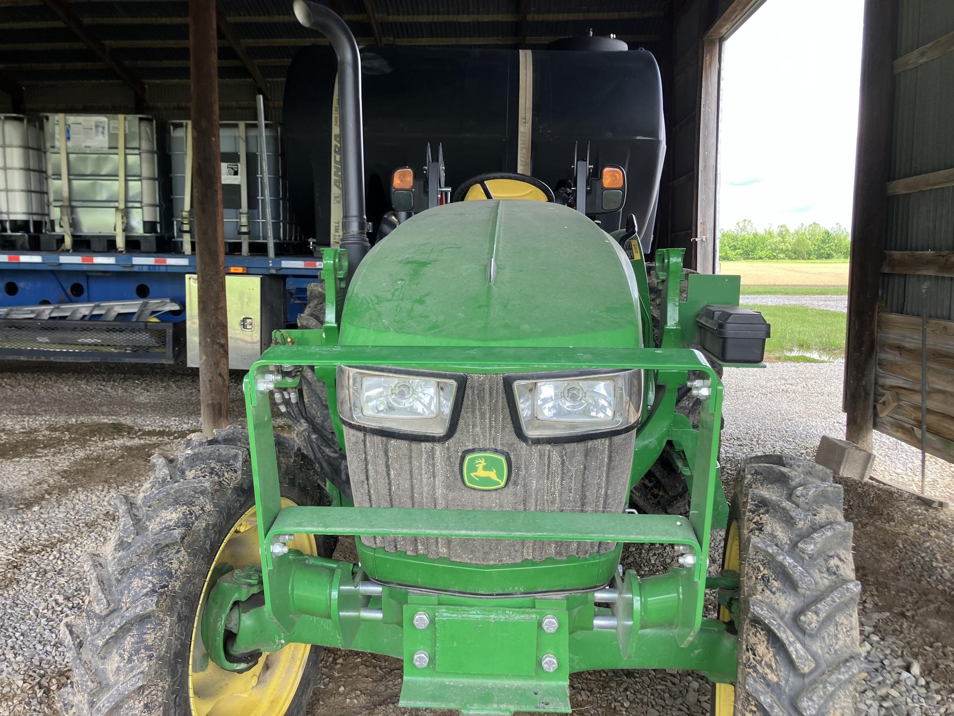 2022 John Deere 5055E Image