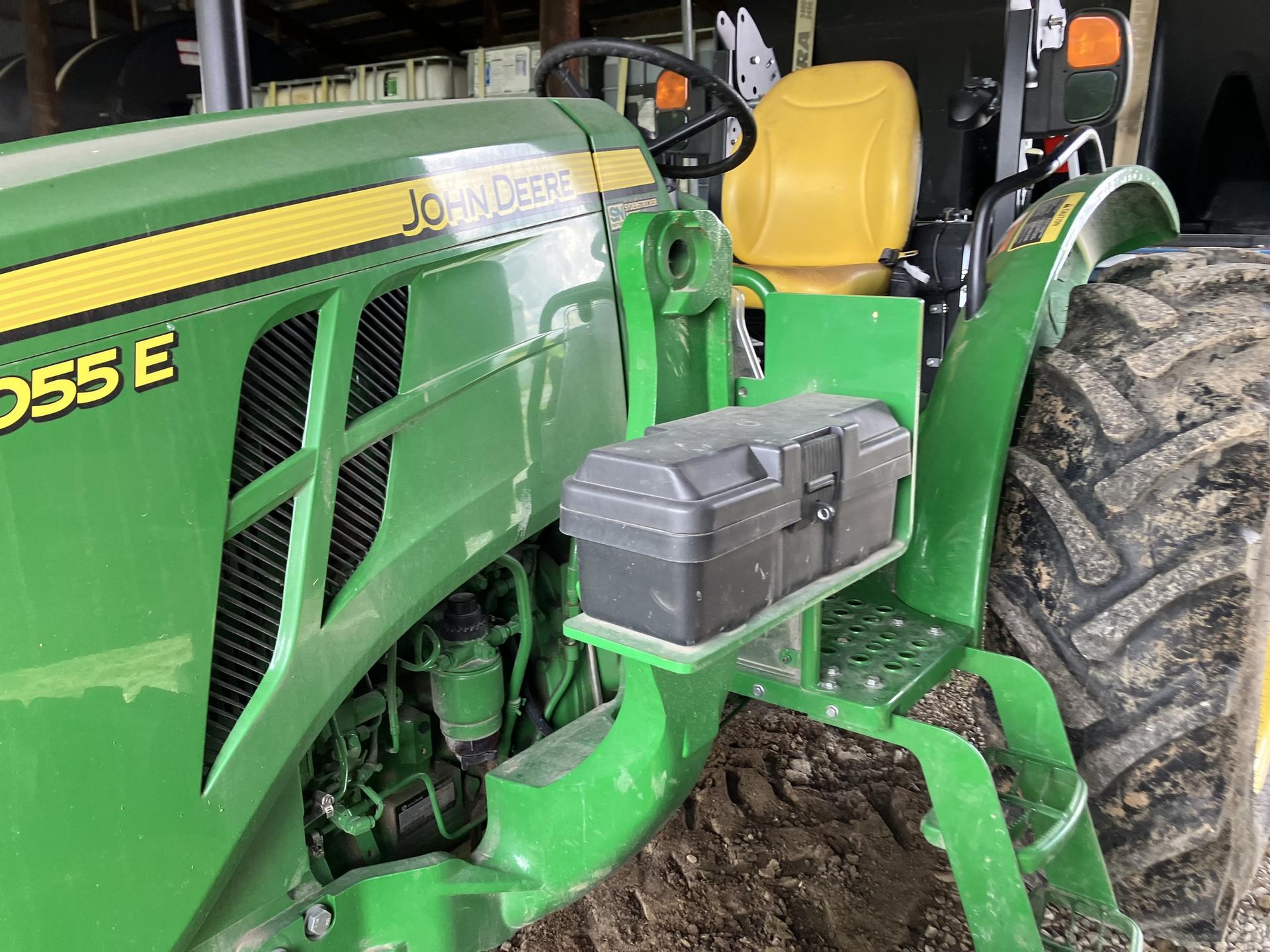 2022 John Deere 5055E Image