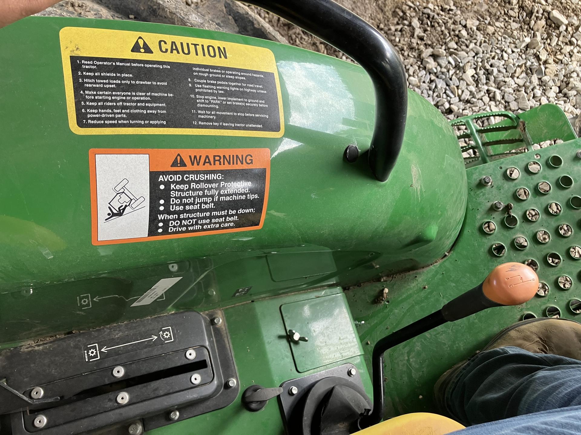 2022 John Deere 5055E Image