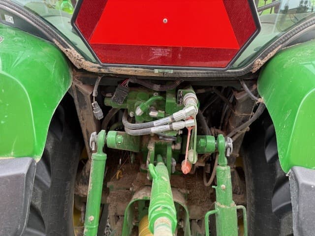 2020 John Deere 3046R Image