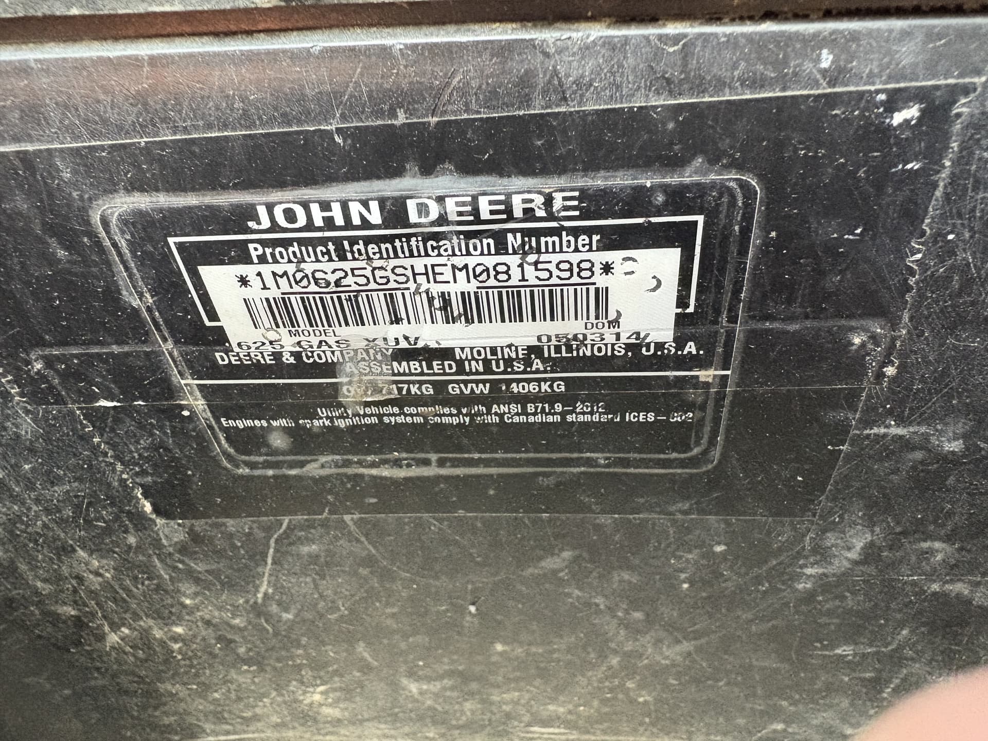 2014 John Deere XUV 625i Image