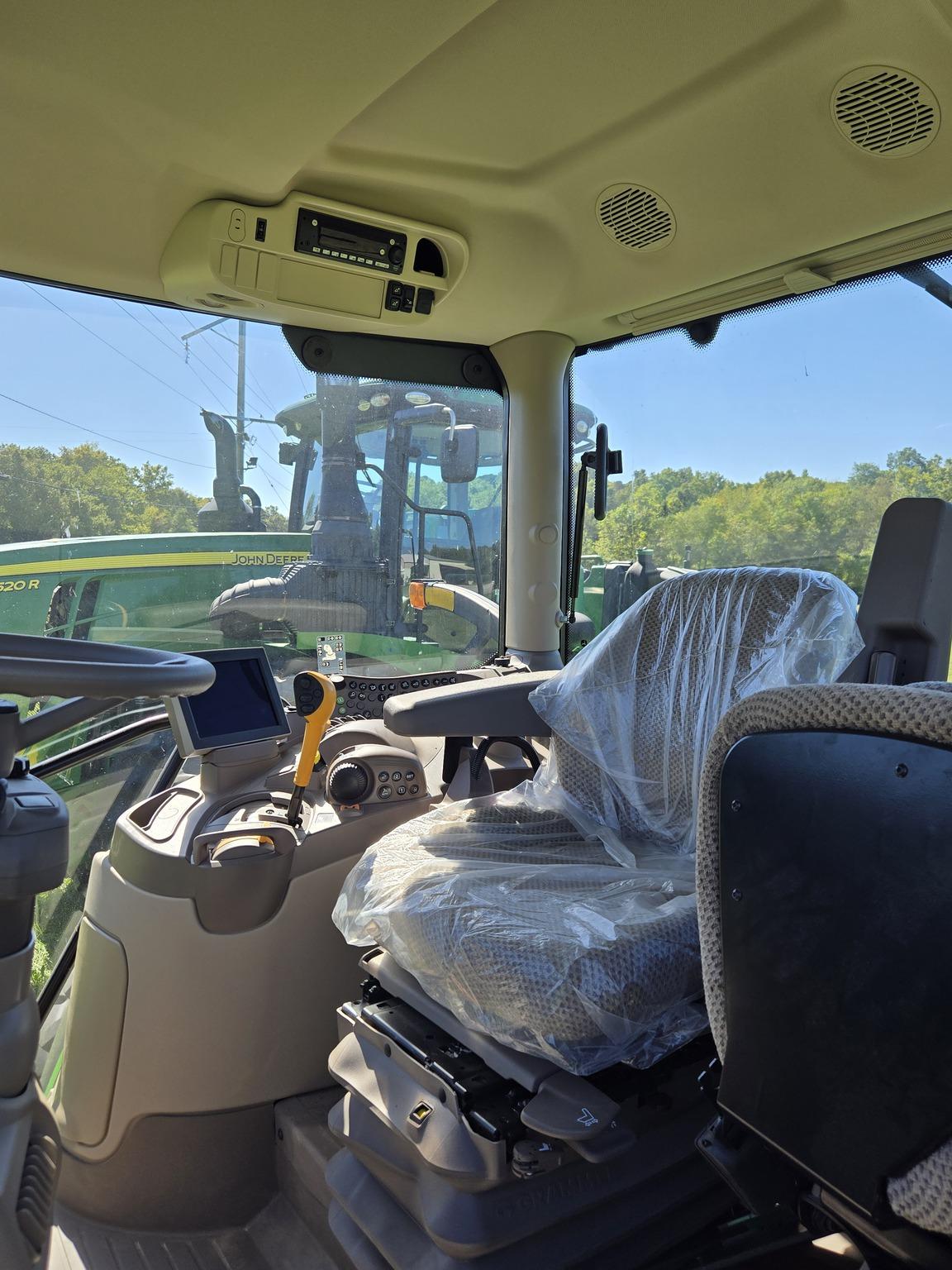2023 John Deere 6R 175 Image