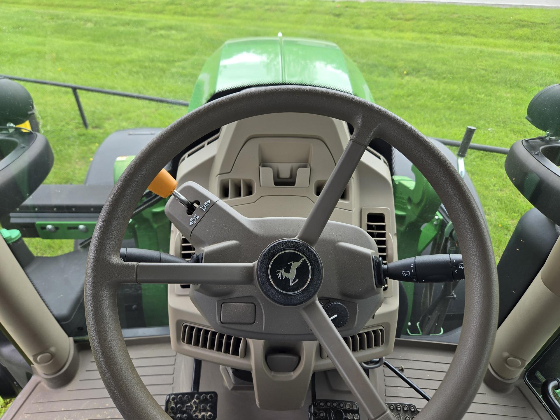 2023 John Deere 6R 175 Image