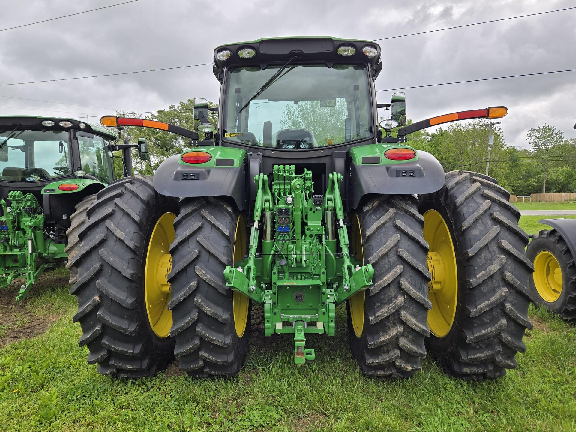 2023 John Deere 6R 175 Image