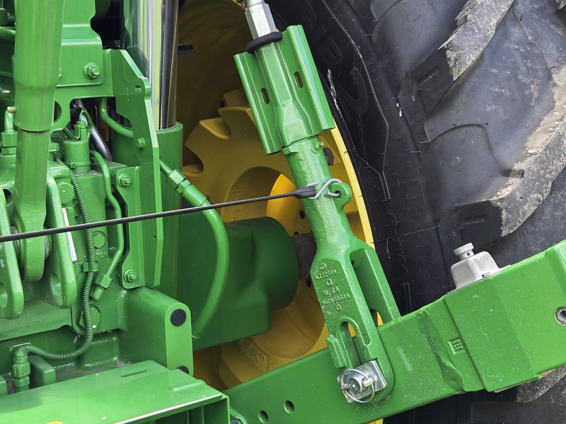 2023 John Deere 6R 175 Image