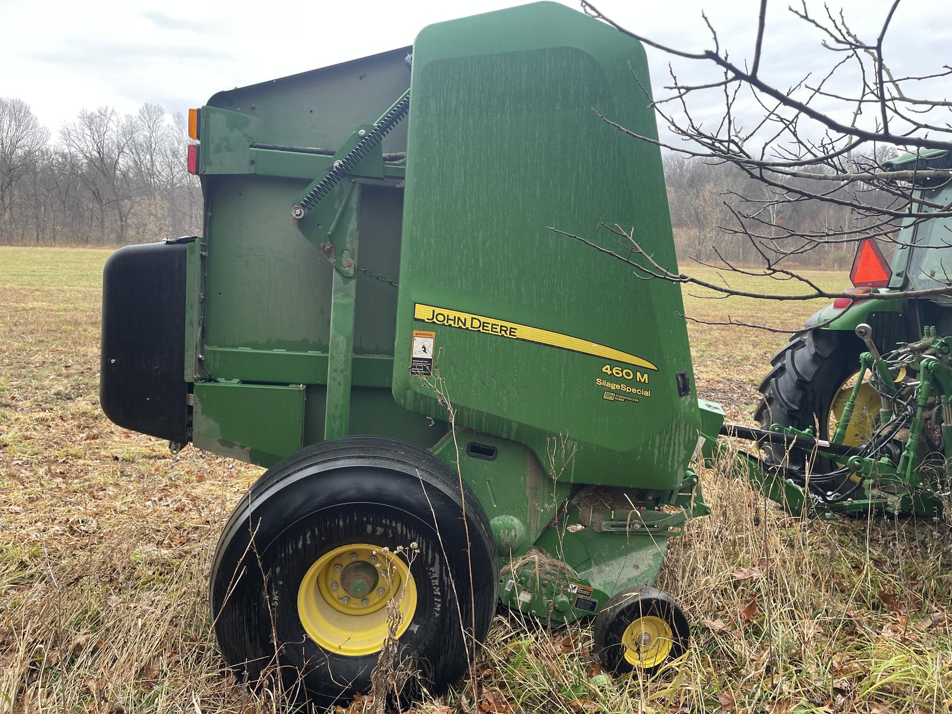 2022 John Deere 460M Image