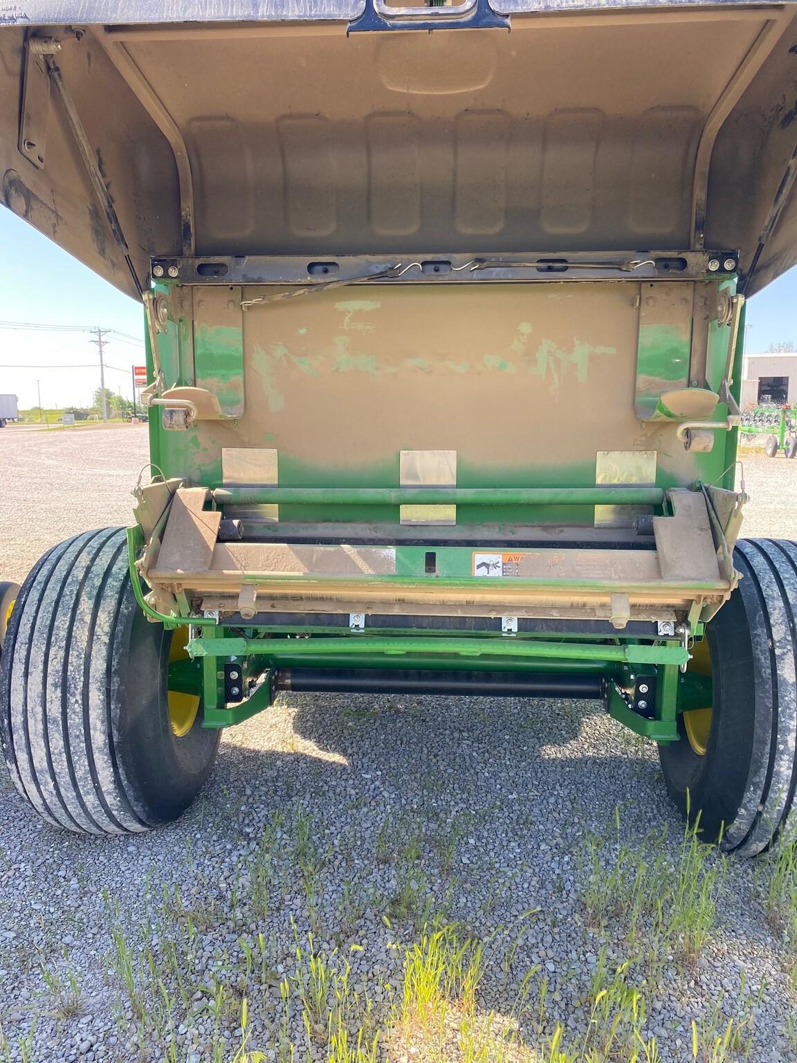 2022 John Deere 460M Image