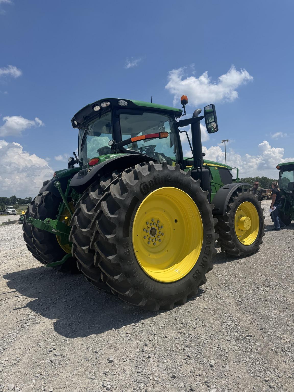 2023 John Deere 6R 175 Image
