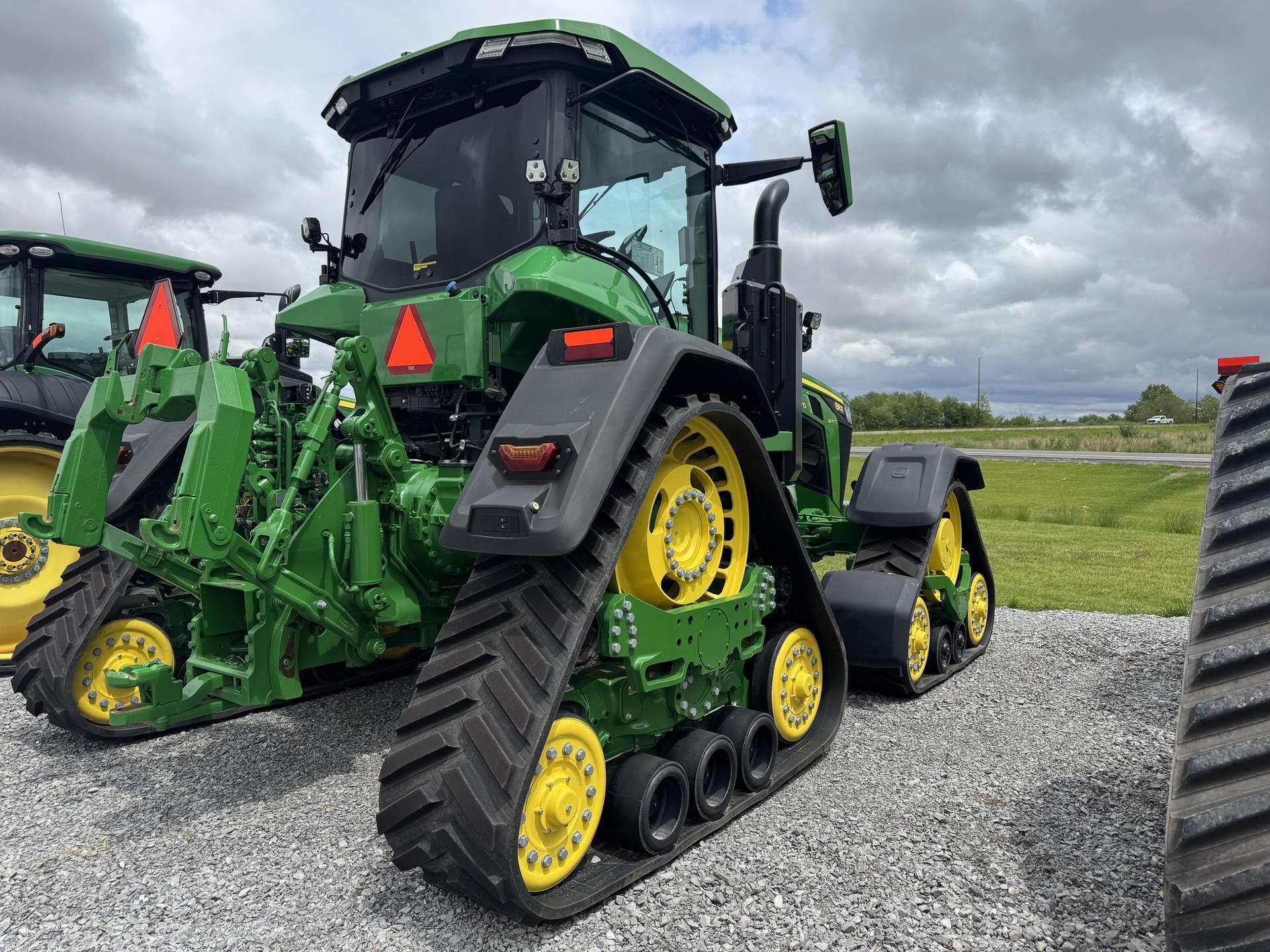 2024 John Deere 8RX 370 Image