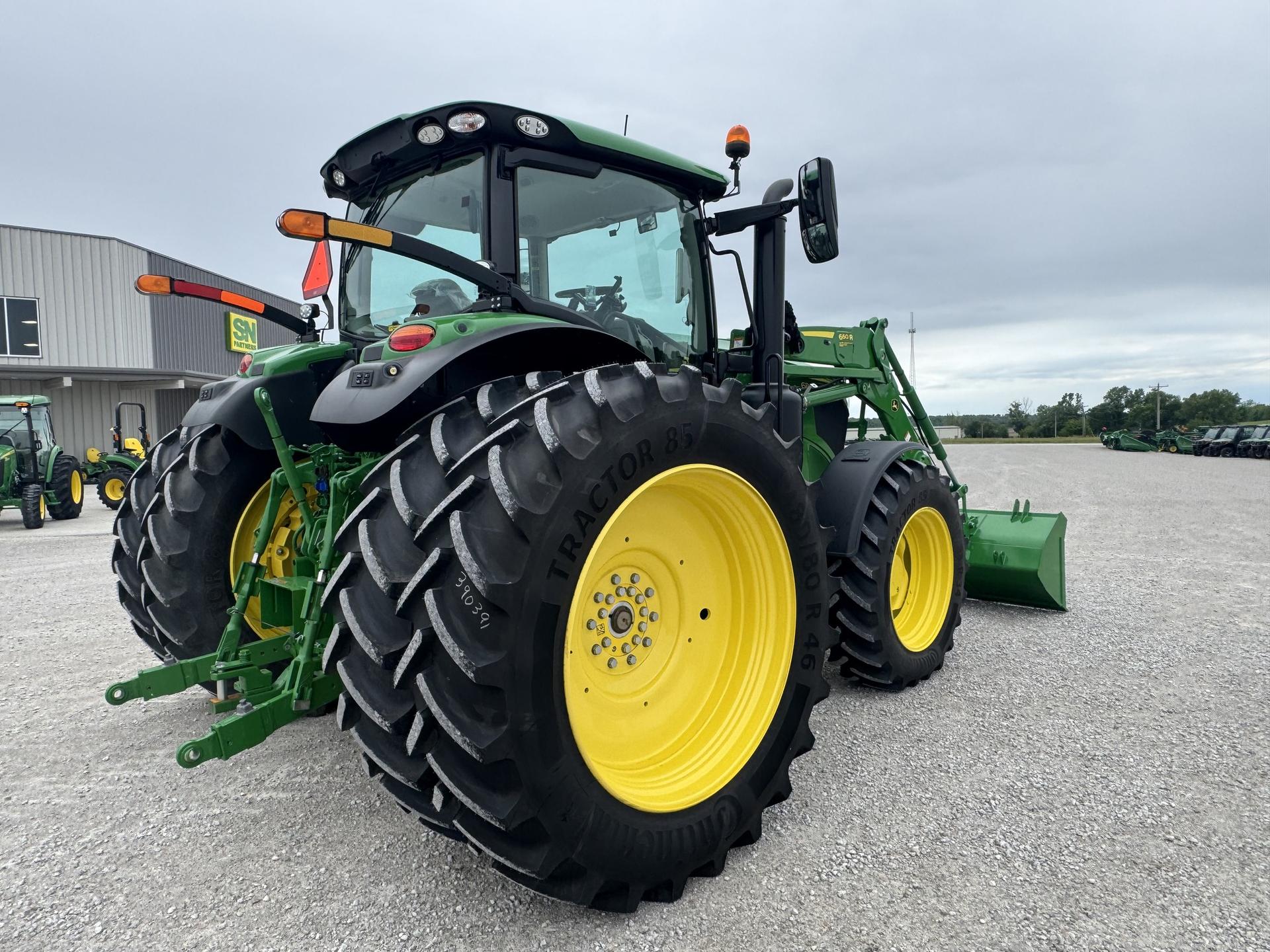 2024 John Deere 6R 175 Image