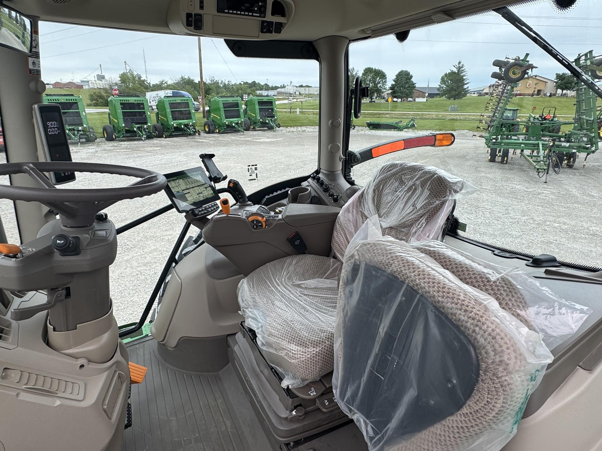 2024 John Deere 6R 175 Image