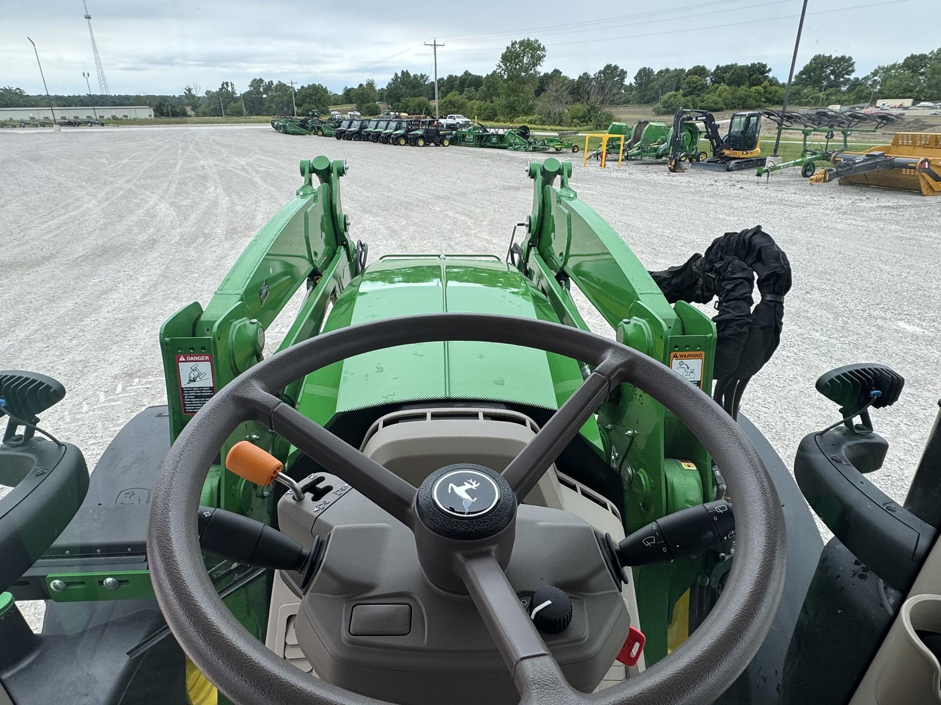 2024 John Deere 6R 175 Image