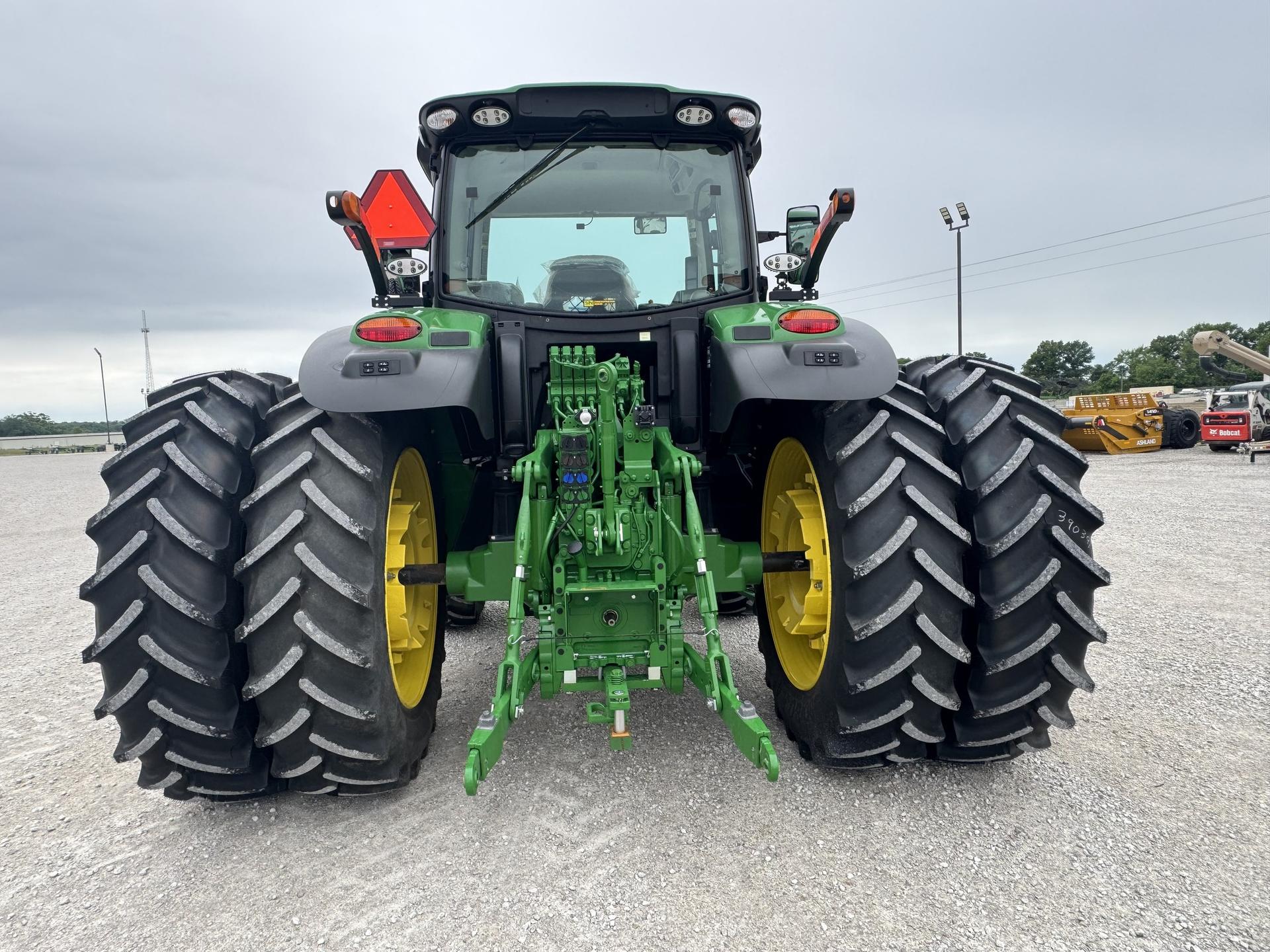 2024 John Deere 6R 175 Image