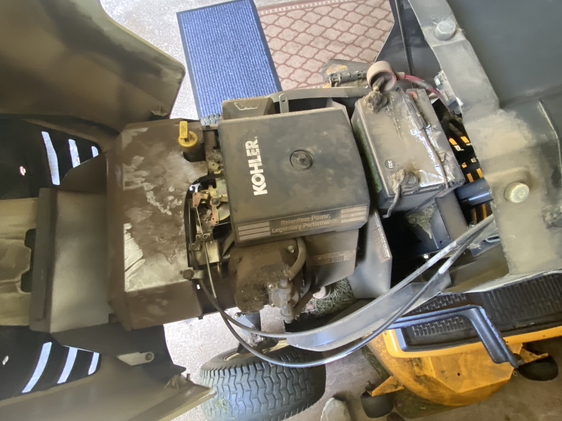 Cub Cadet GT2000 Image