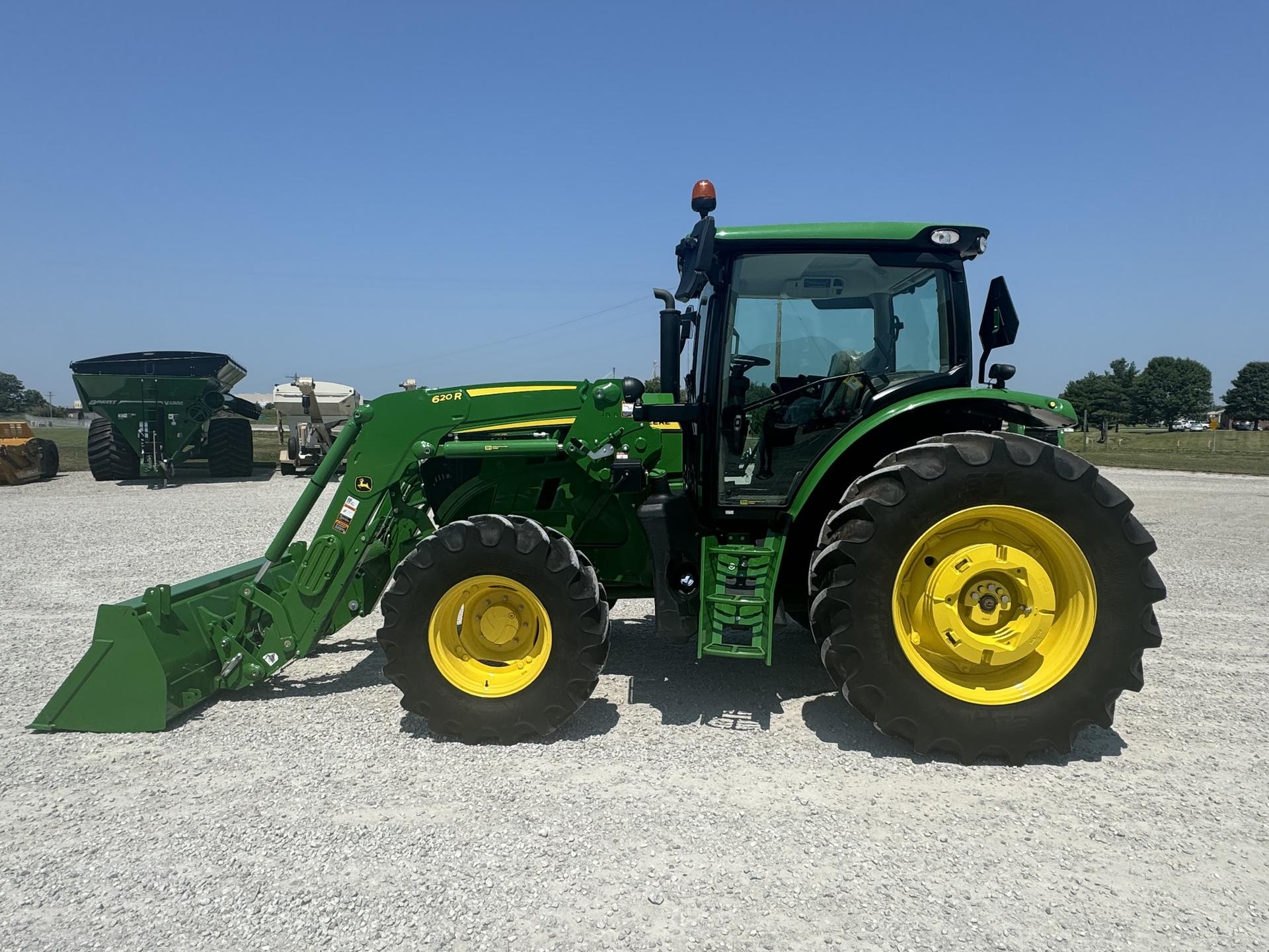 2023 John Deere 6R 120 Image