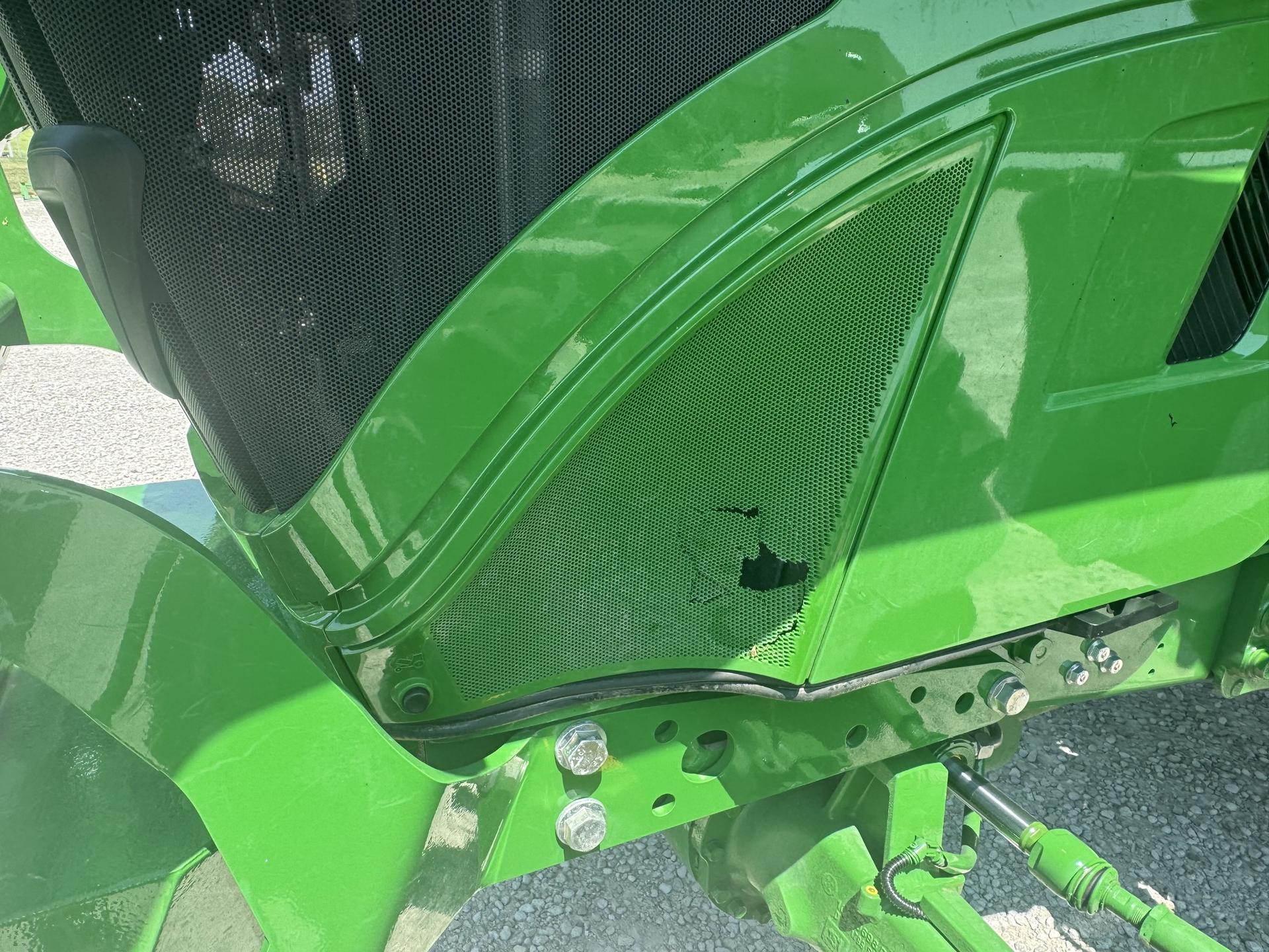 2023 John Deere 6R 120 Image