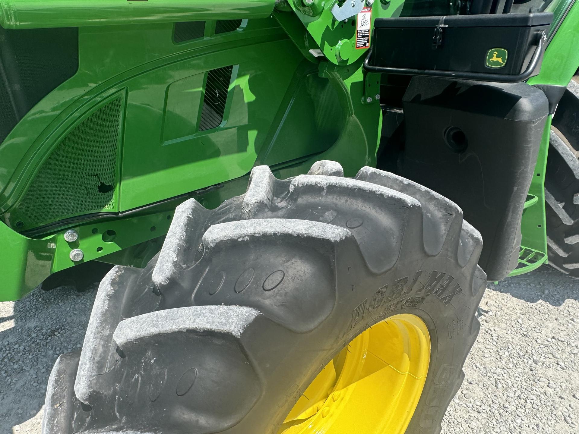 2023 John Deere 6R 120 Image