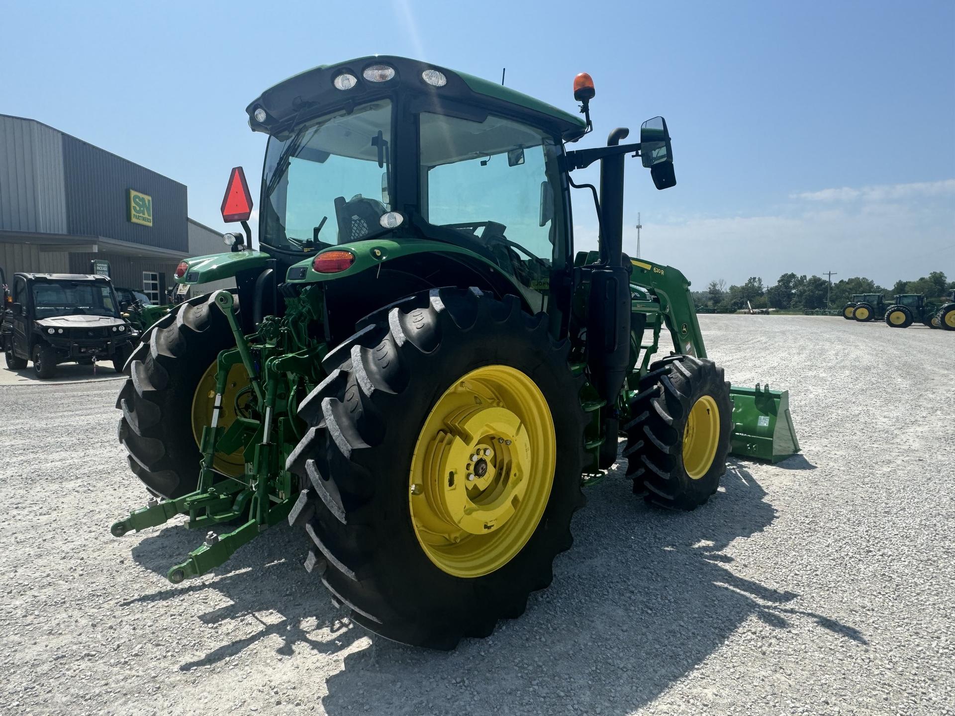 2023 John Deere 6R 120 Image