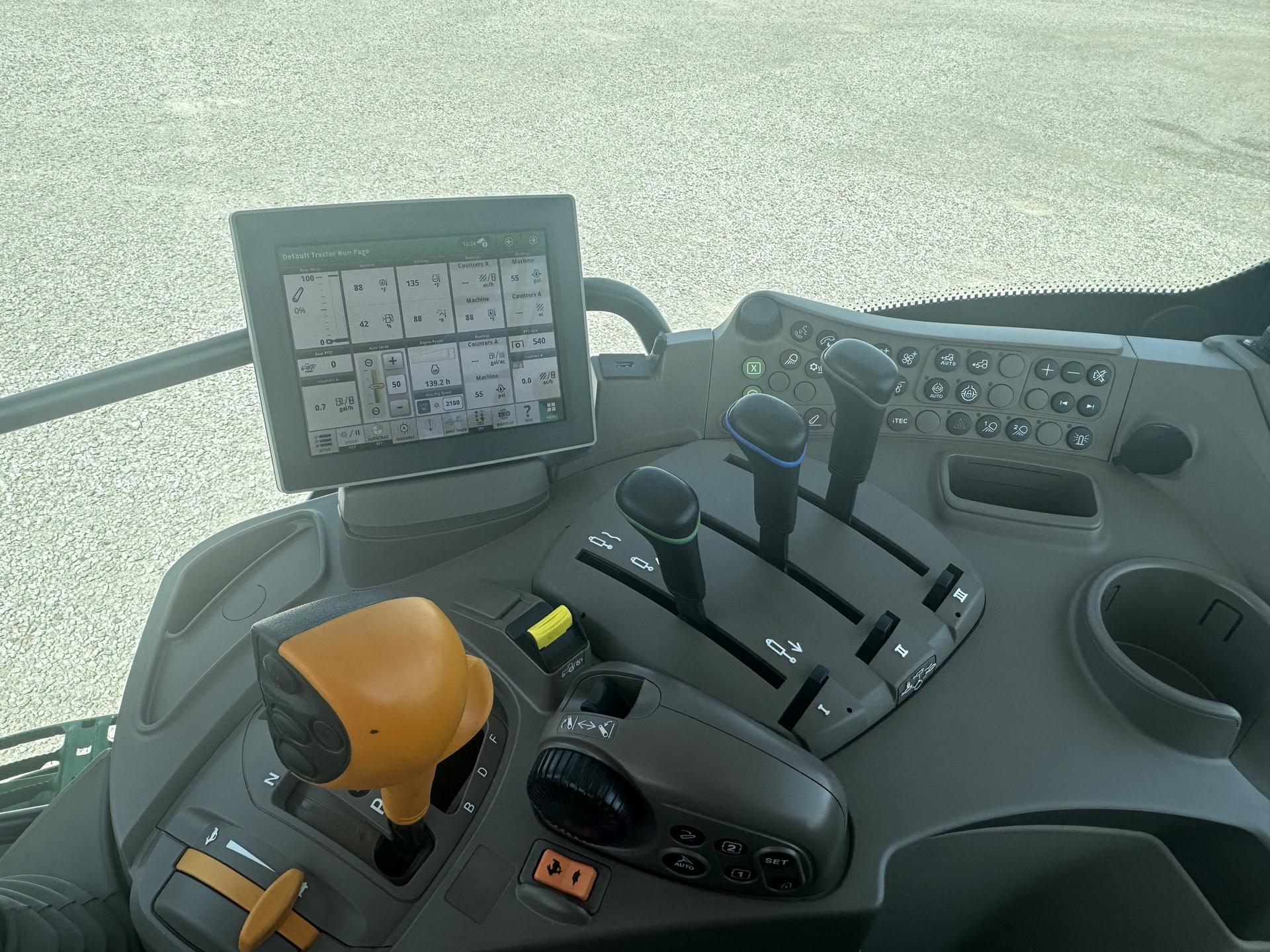 2023 John Deere 6R 120 Image