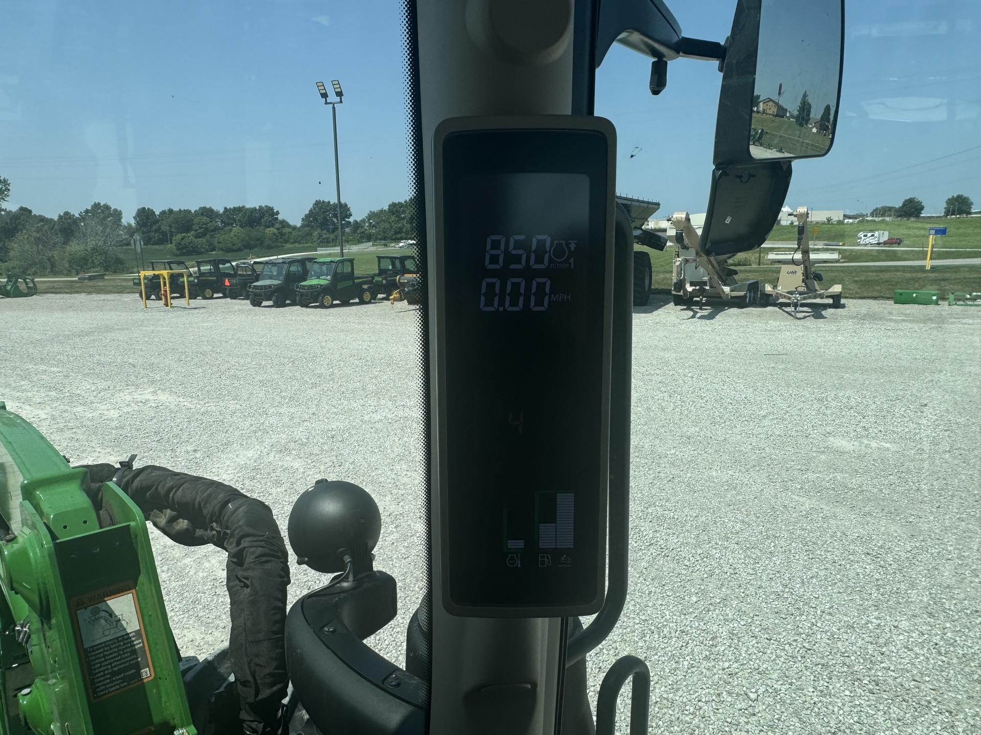 2023 John Deere 6R 120 Image