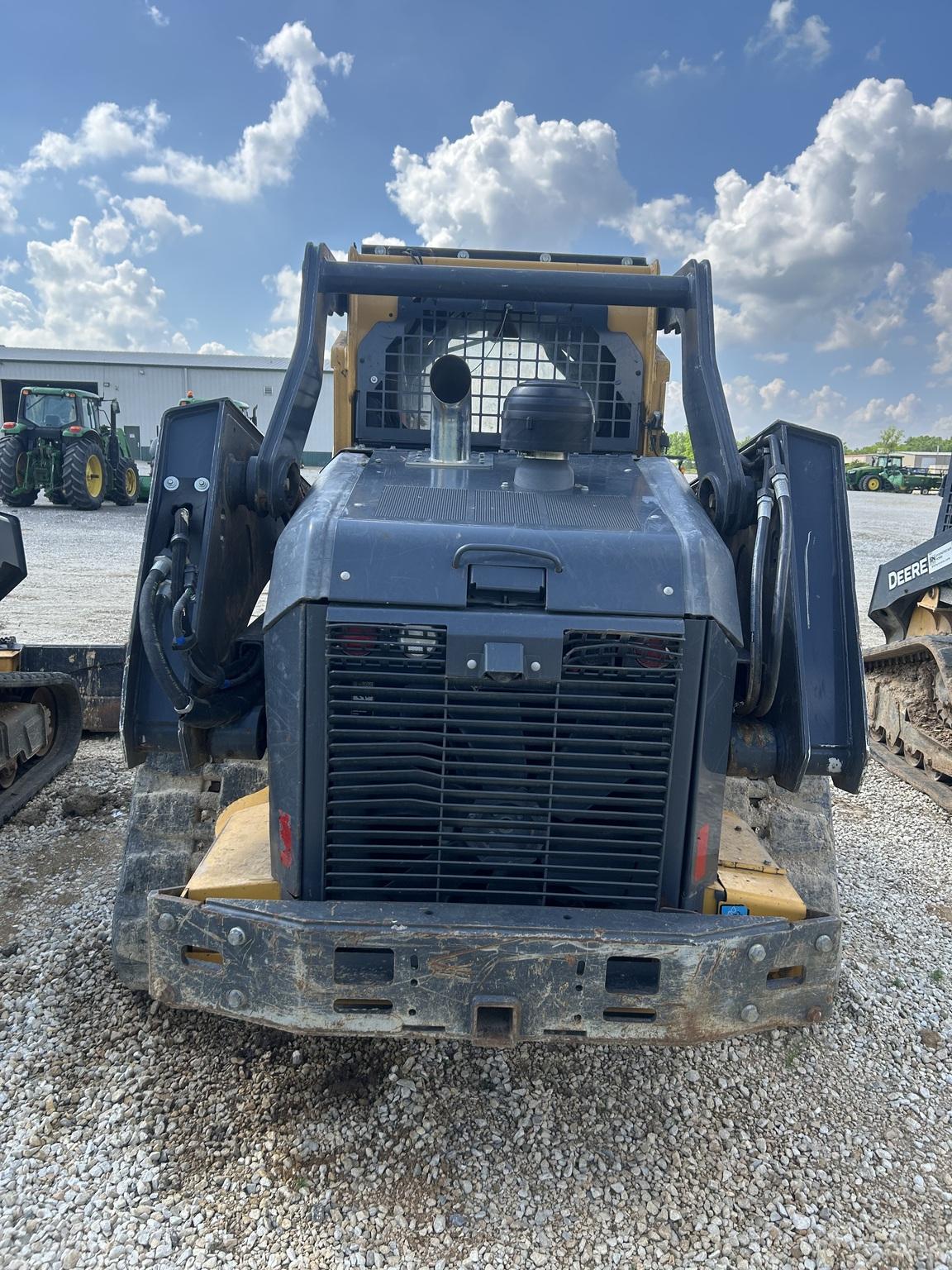 2022 John Deere 333G Image