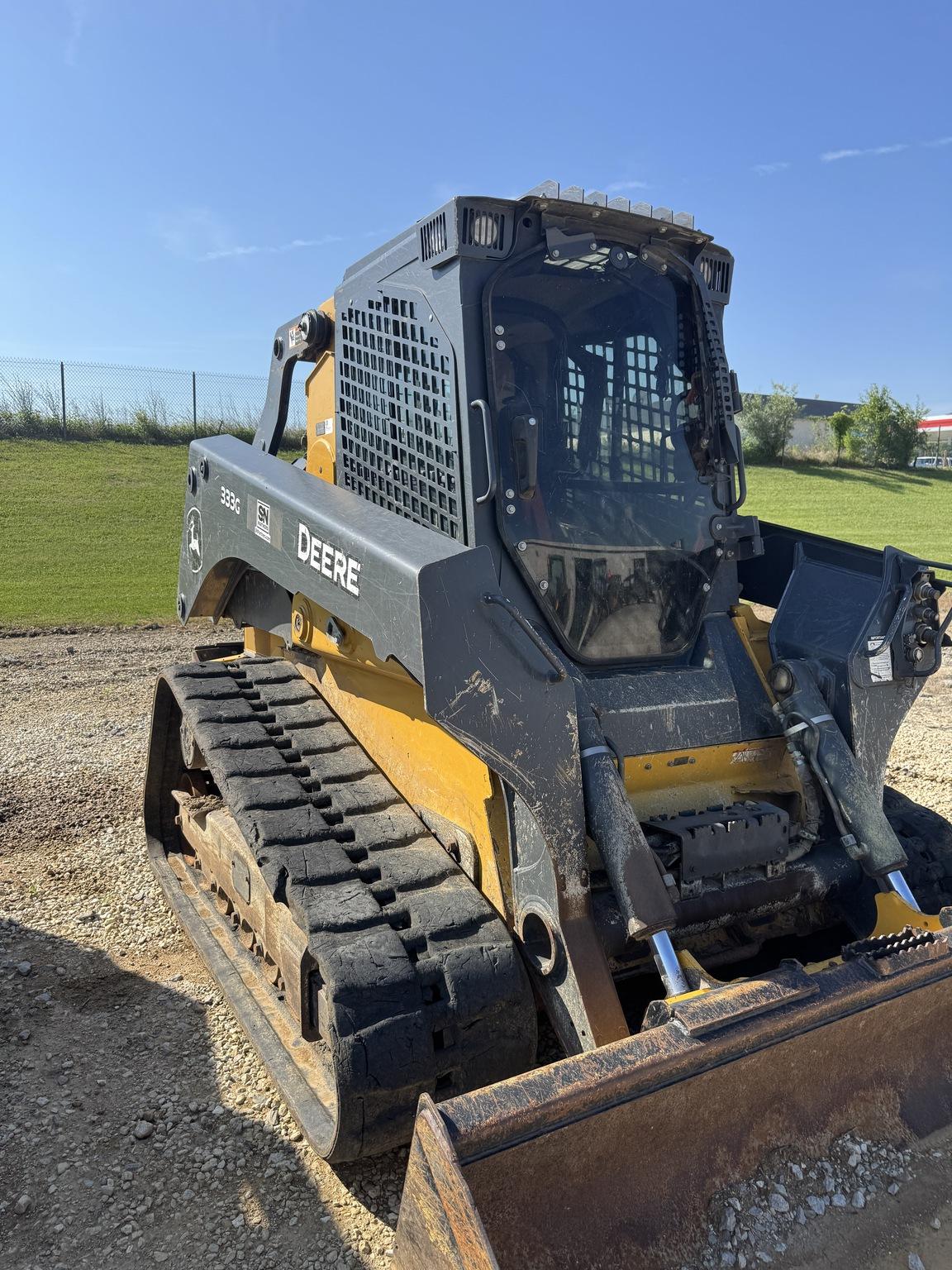 2022 John Deere 333G Image