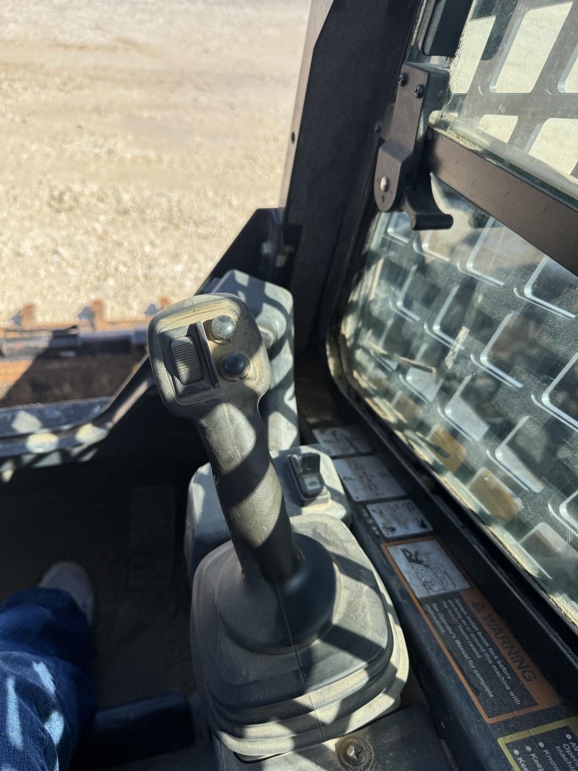 2022 John Deere 333G Image