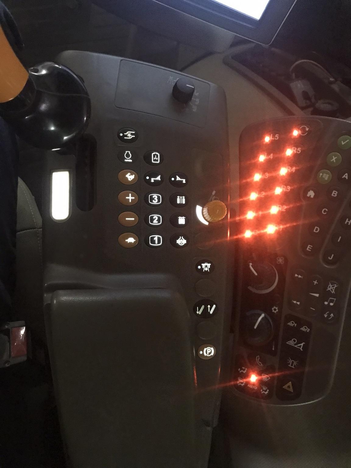 2017 John Deere R4038 Image