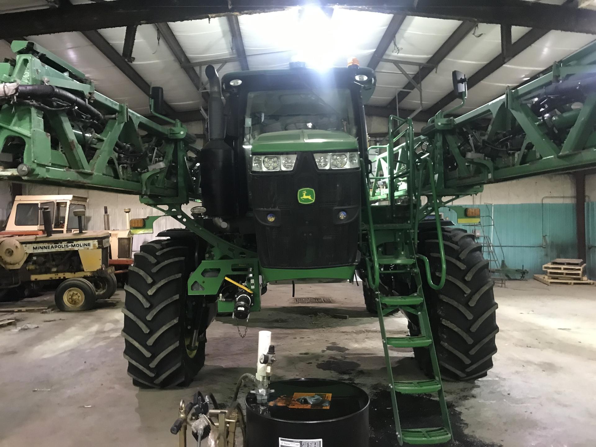 2017 John Deere R4038 Image