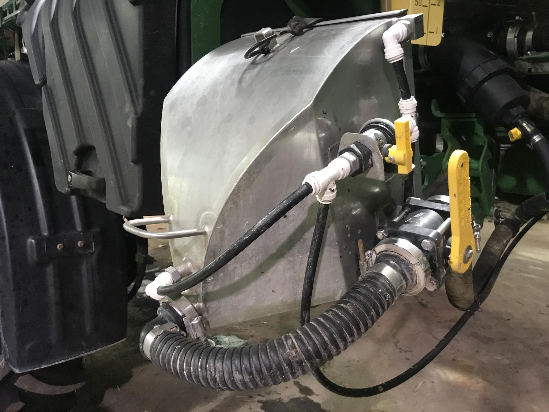 2017 John Deere R4038 Image