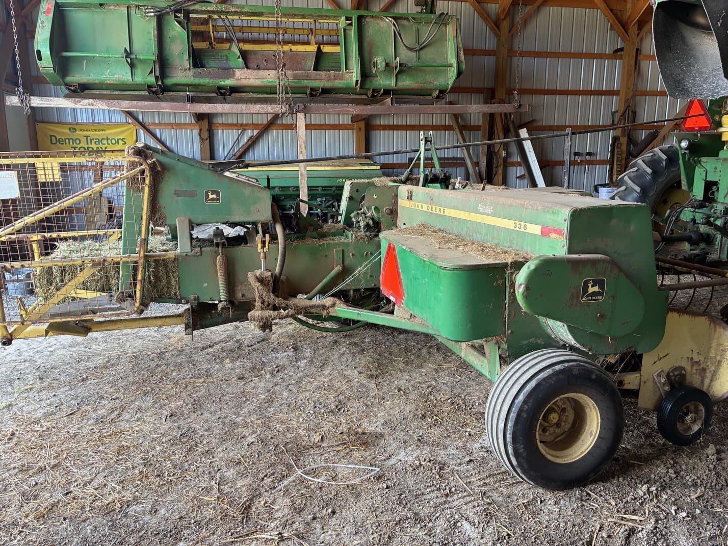 1980 John Deere 336 Image
