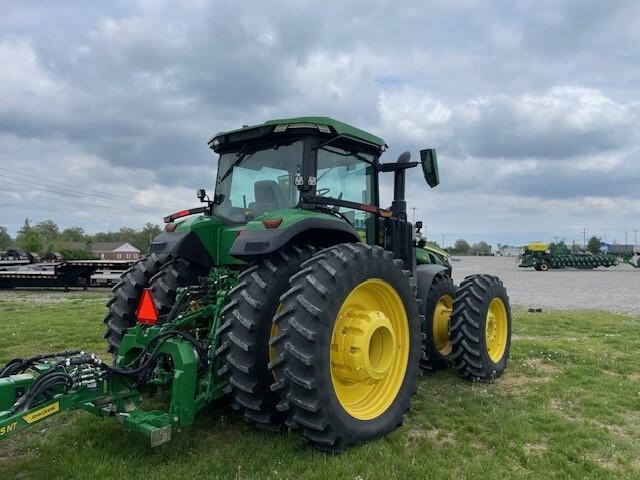 2024 John Deere 8R 310 Image