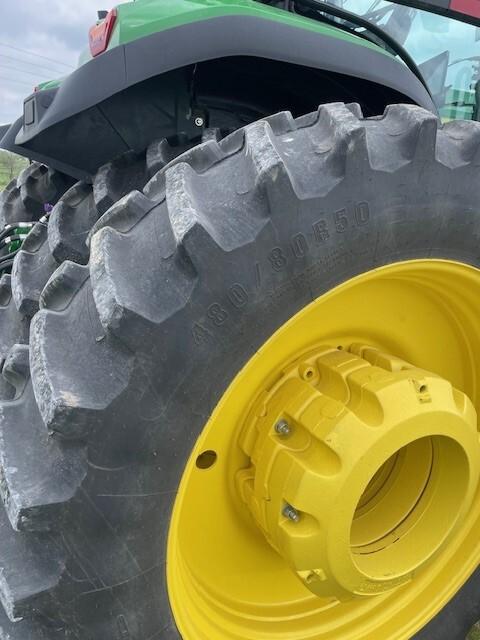 2024 John Deere 8R 310 Image