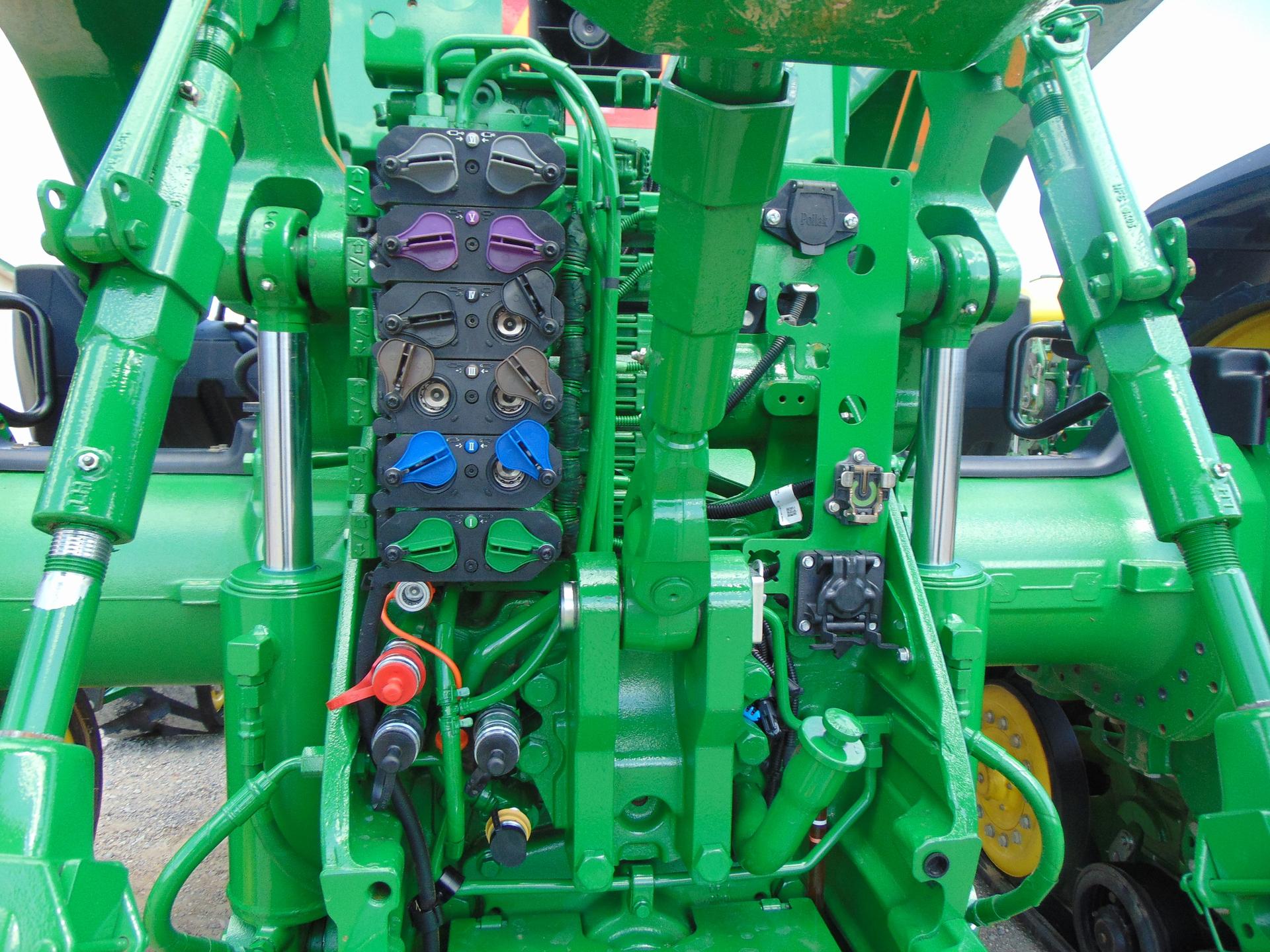 2024 John Deere 8RX 410 Image