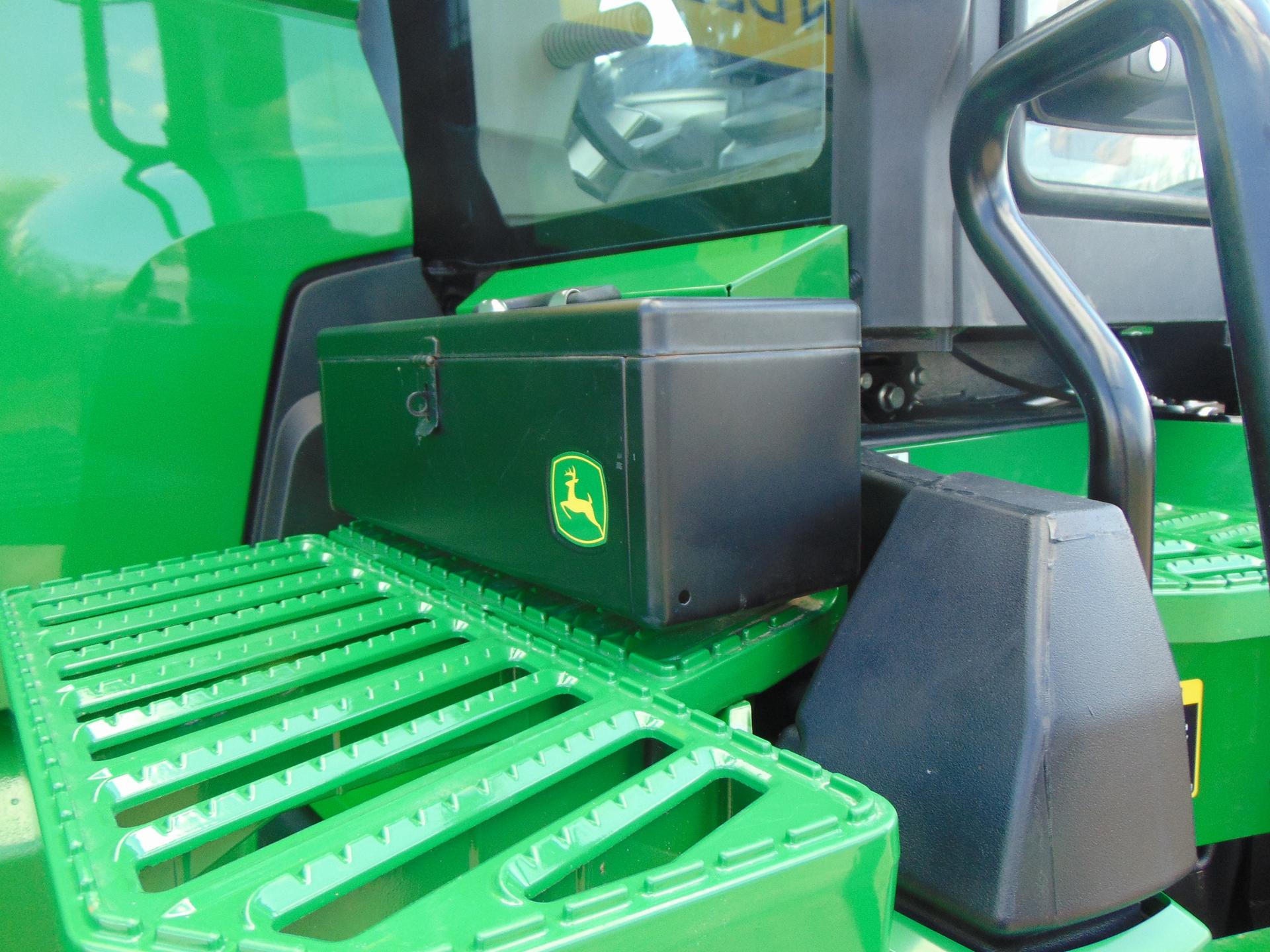 2024 John Deere 8RX 410 Image
