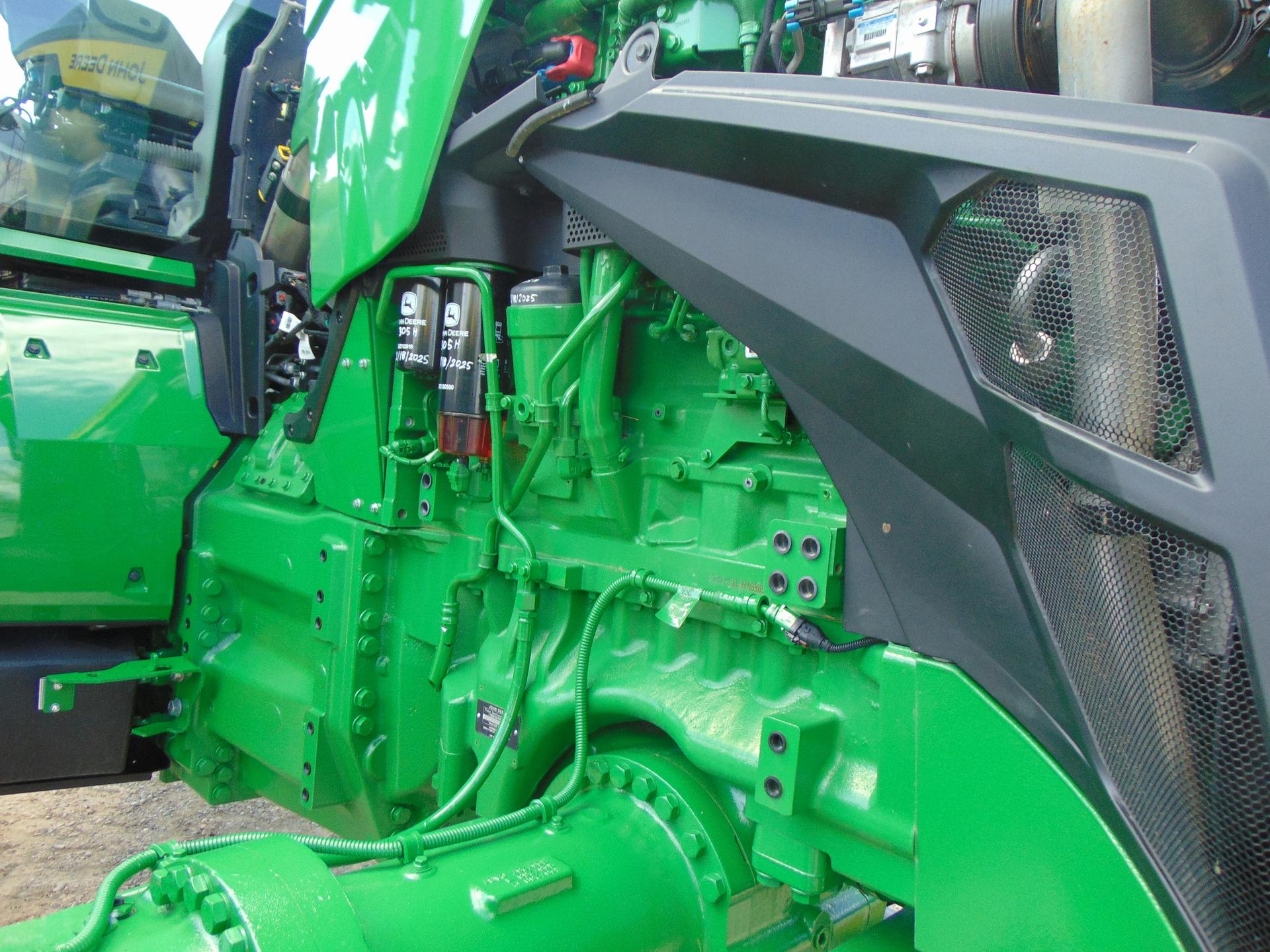 2024 John Deere 8RX 410 Image