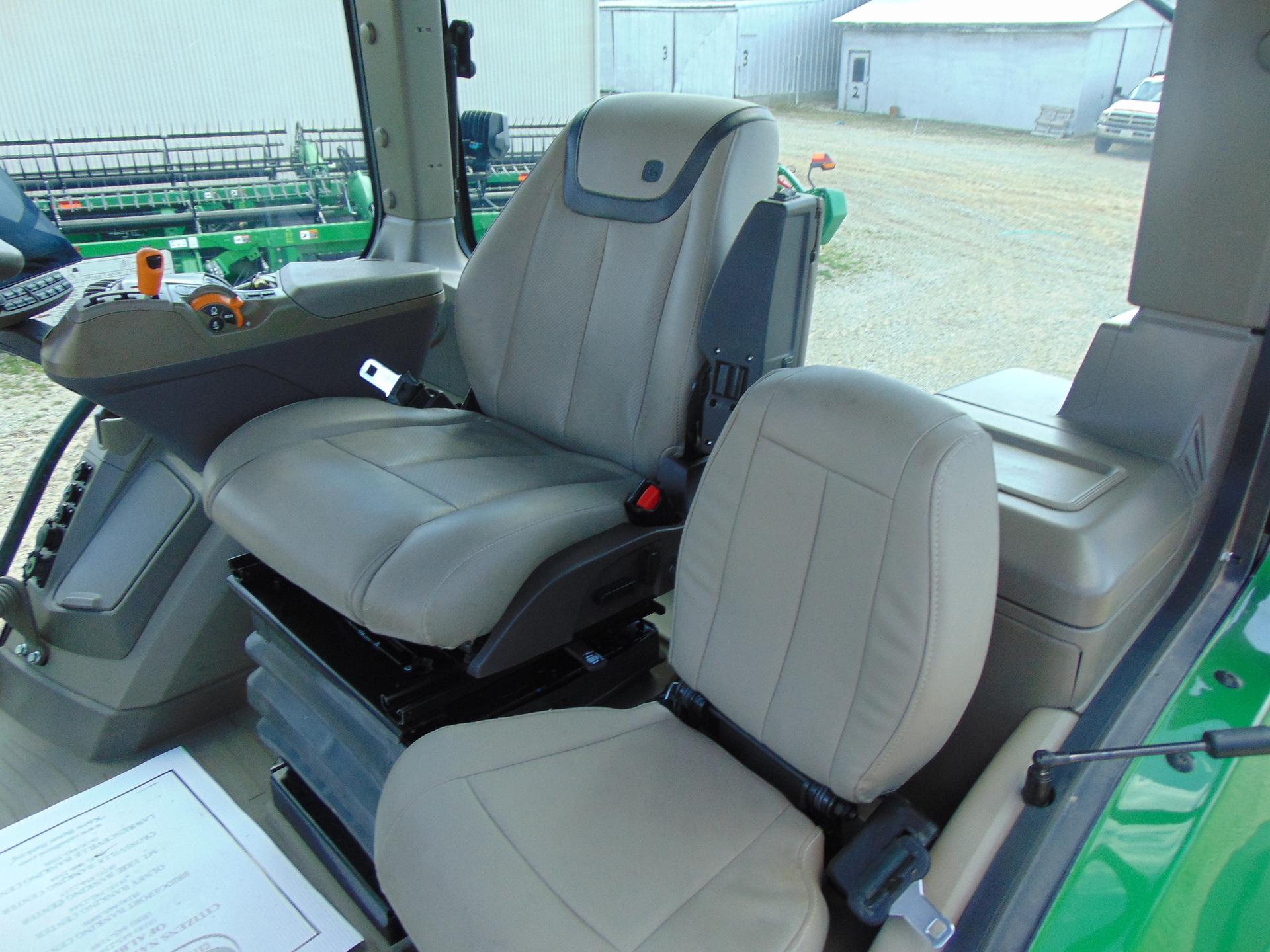 2024 John Deere 8RX 410 Image