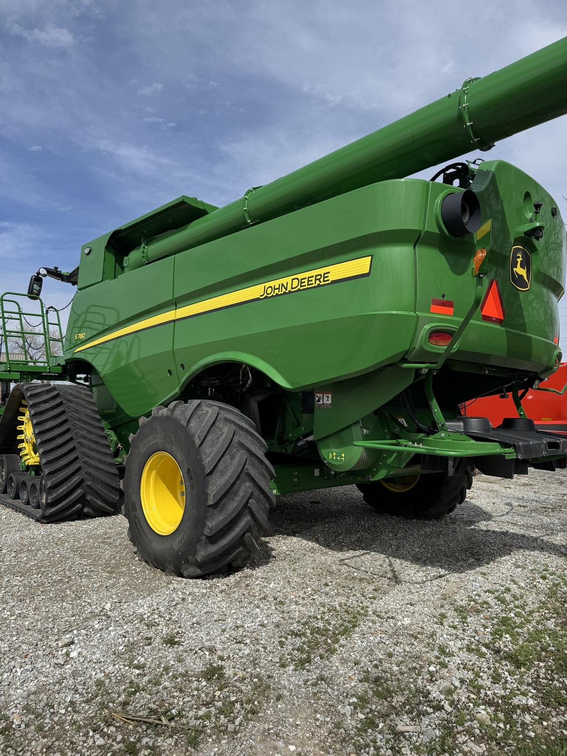 2024 John Deere S780 Image