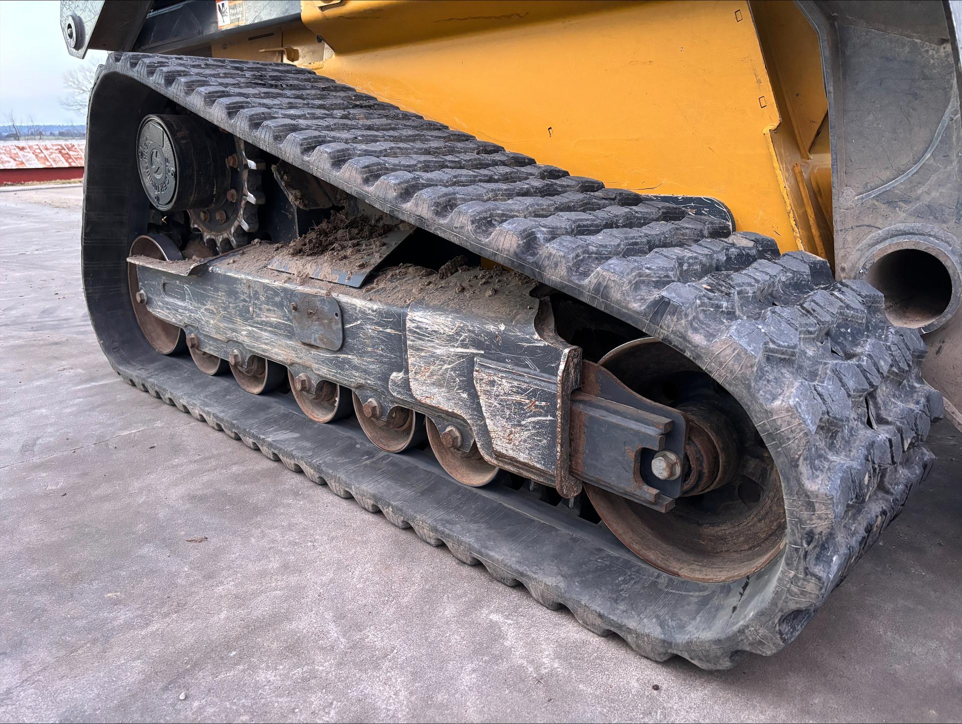 2021 John Deere 333G Image