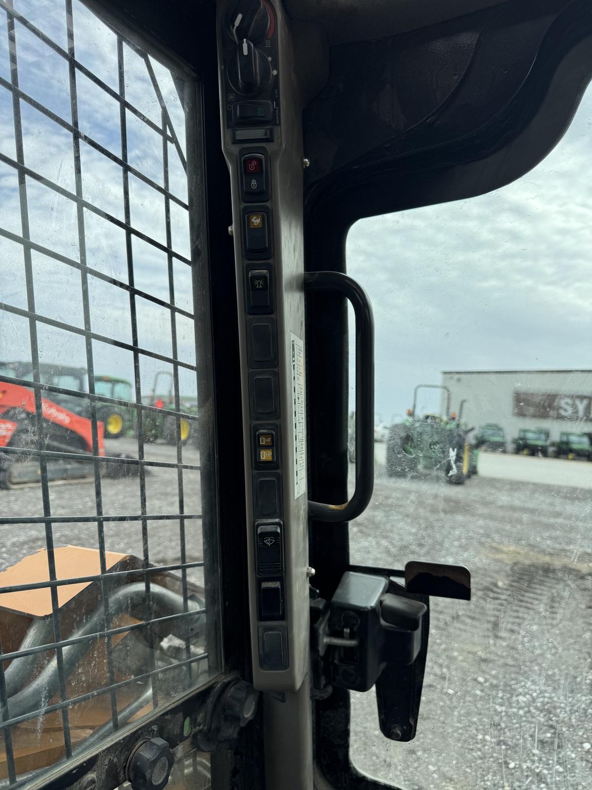 2011 Case IH TR320 Image