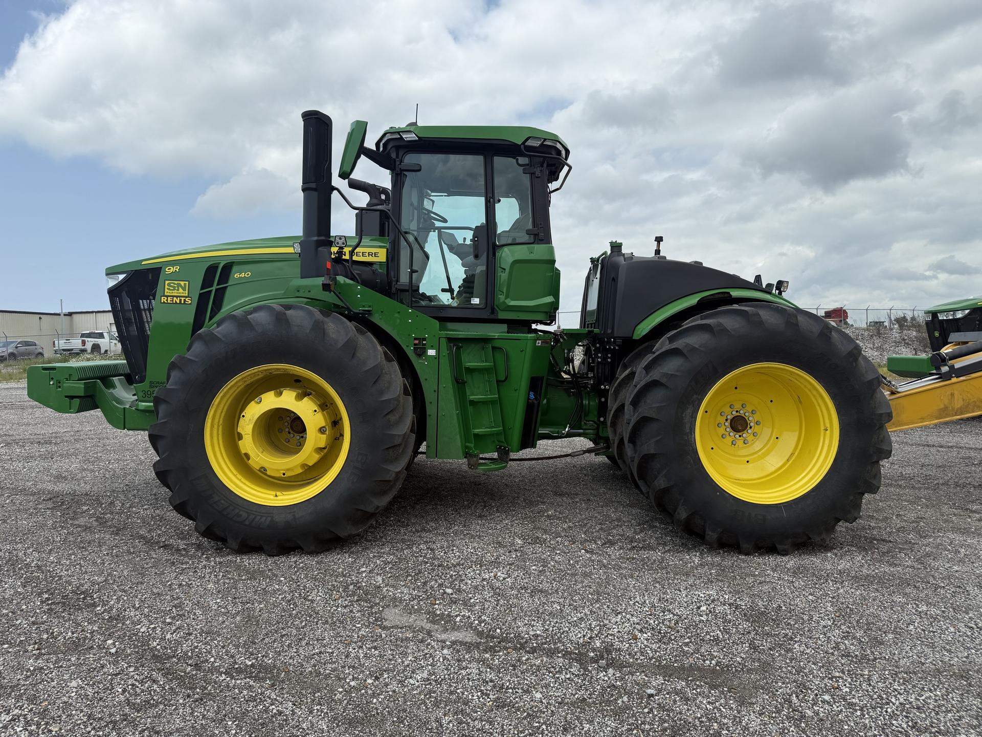 2024 John Deere 9R 640 Image