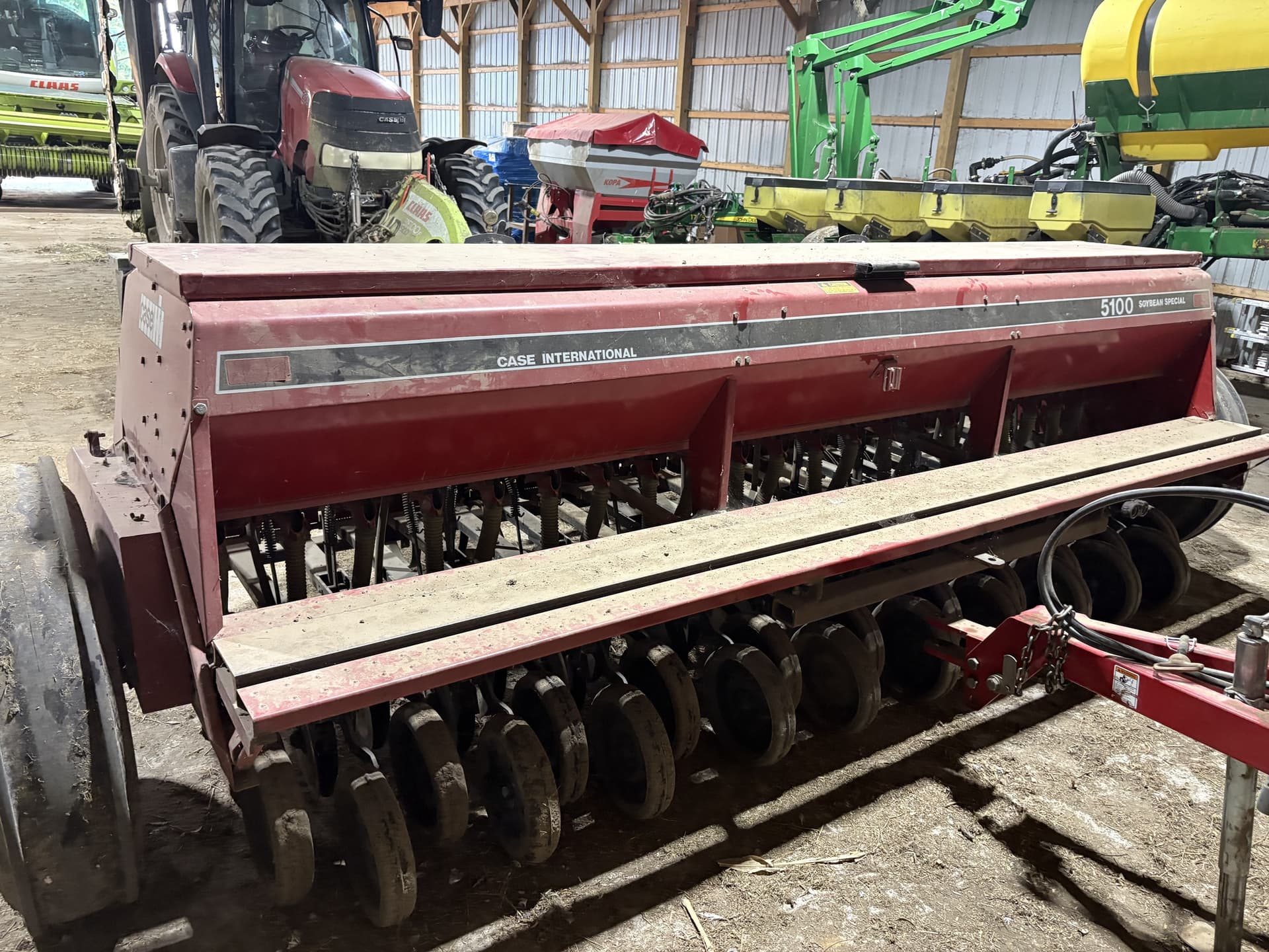 Case IH 5100 soybean special Image
