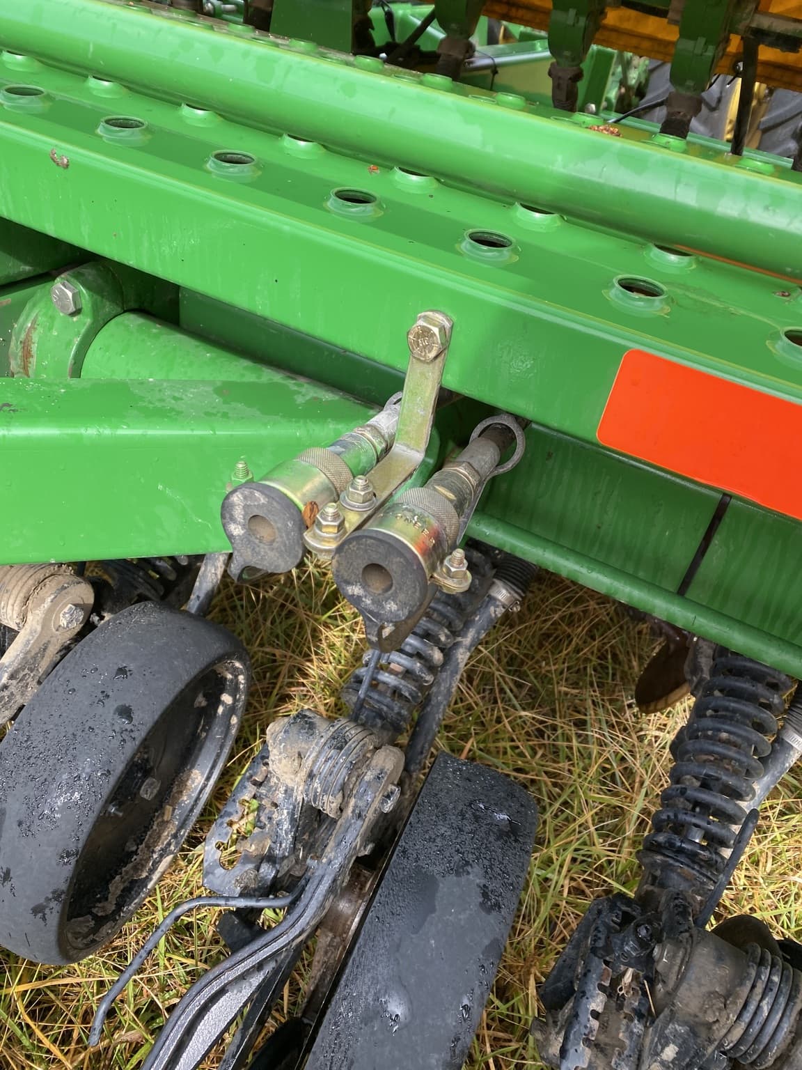 2004 John Deere 1590 Image