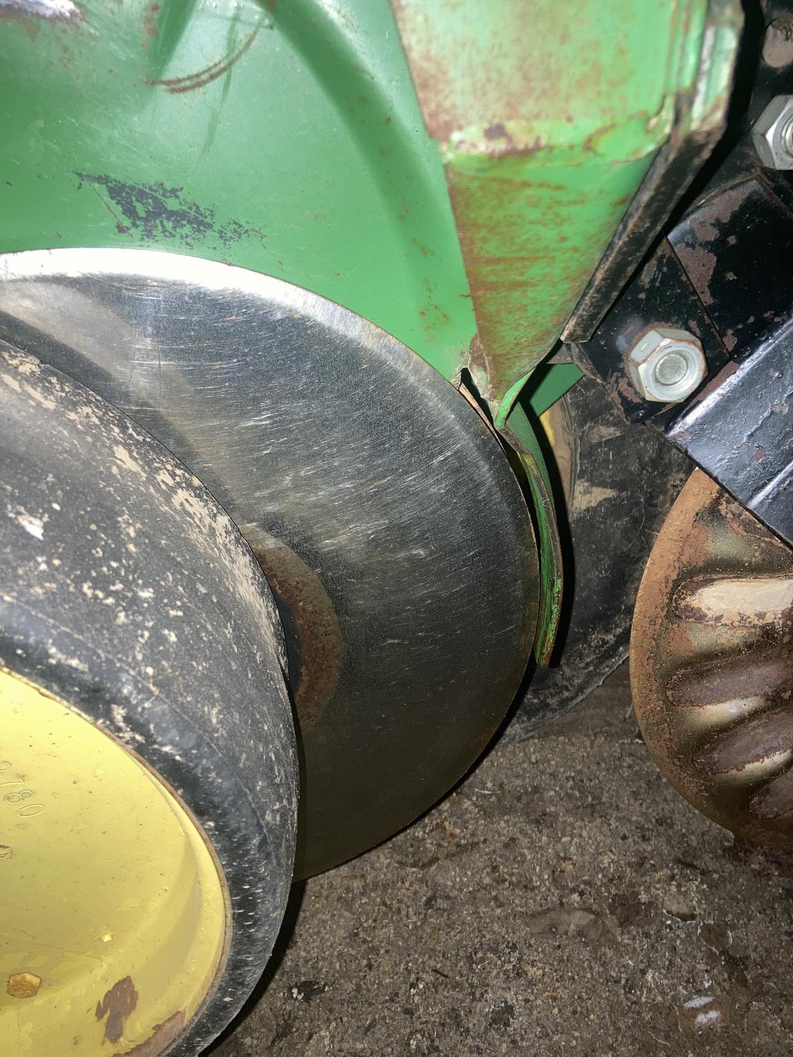 1986 John Deere 7200 Image