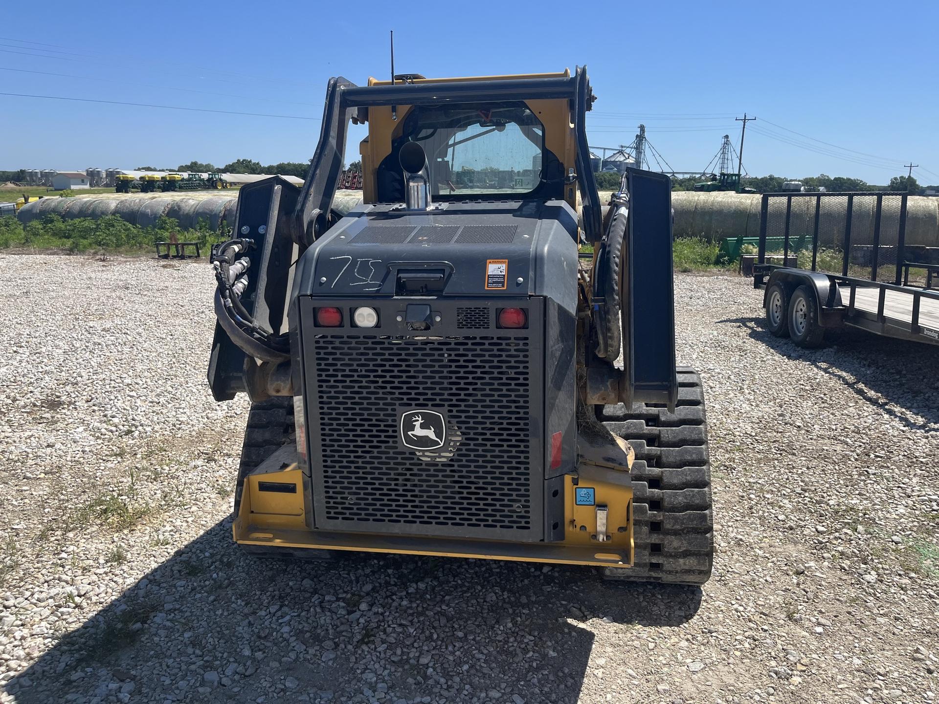 2023 John Deere 333G Image