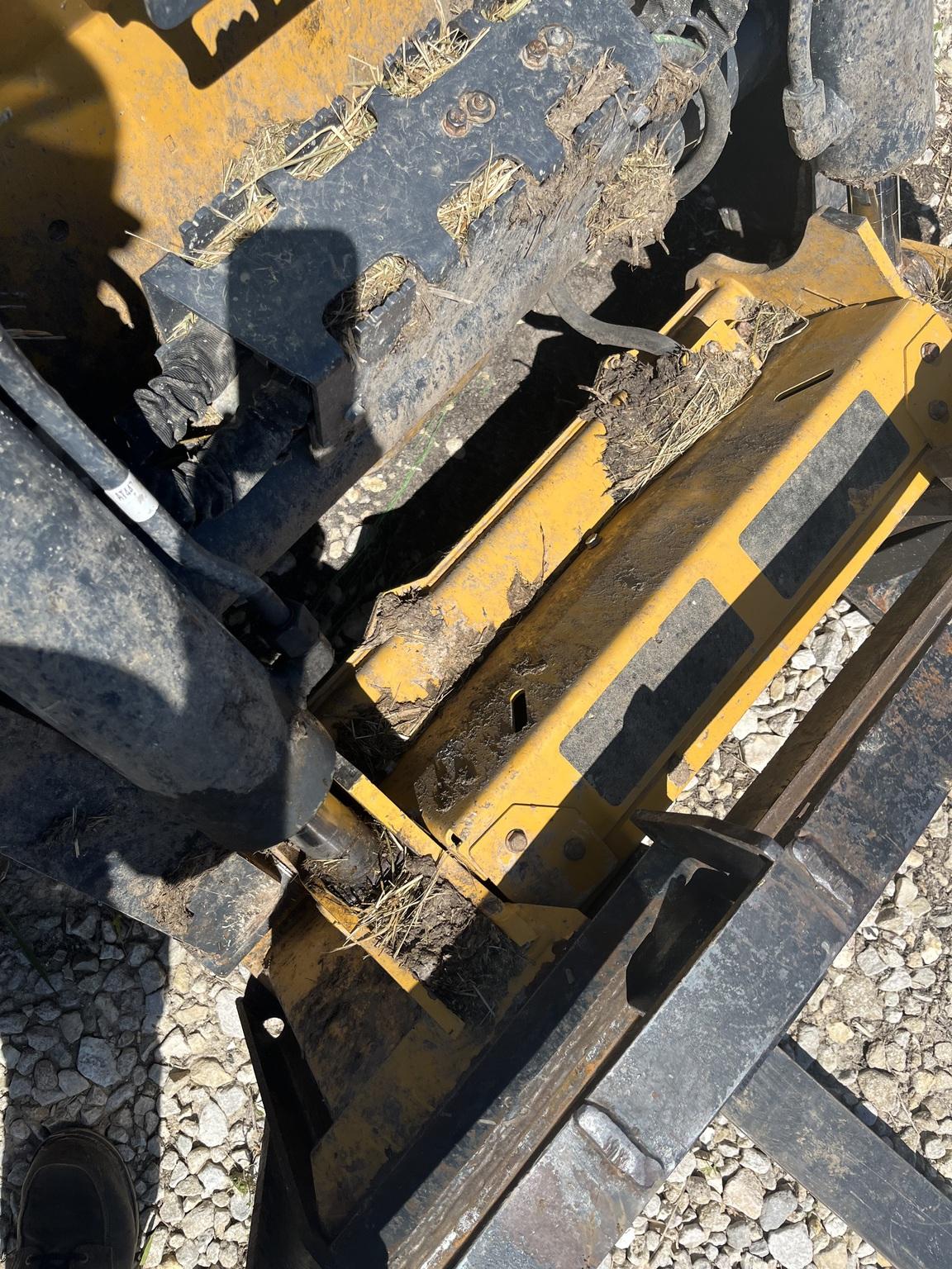 2023 John Deere 333G Image
