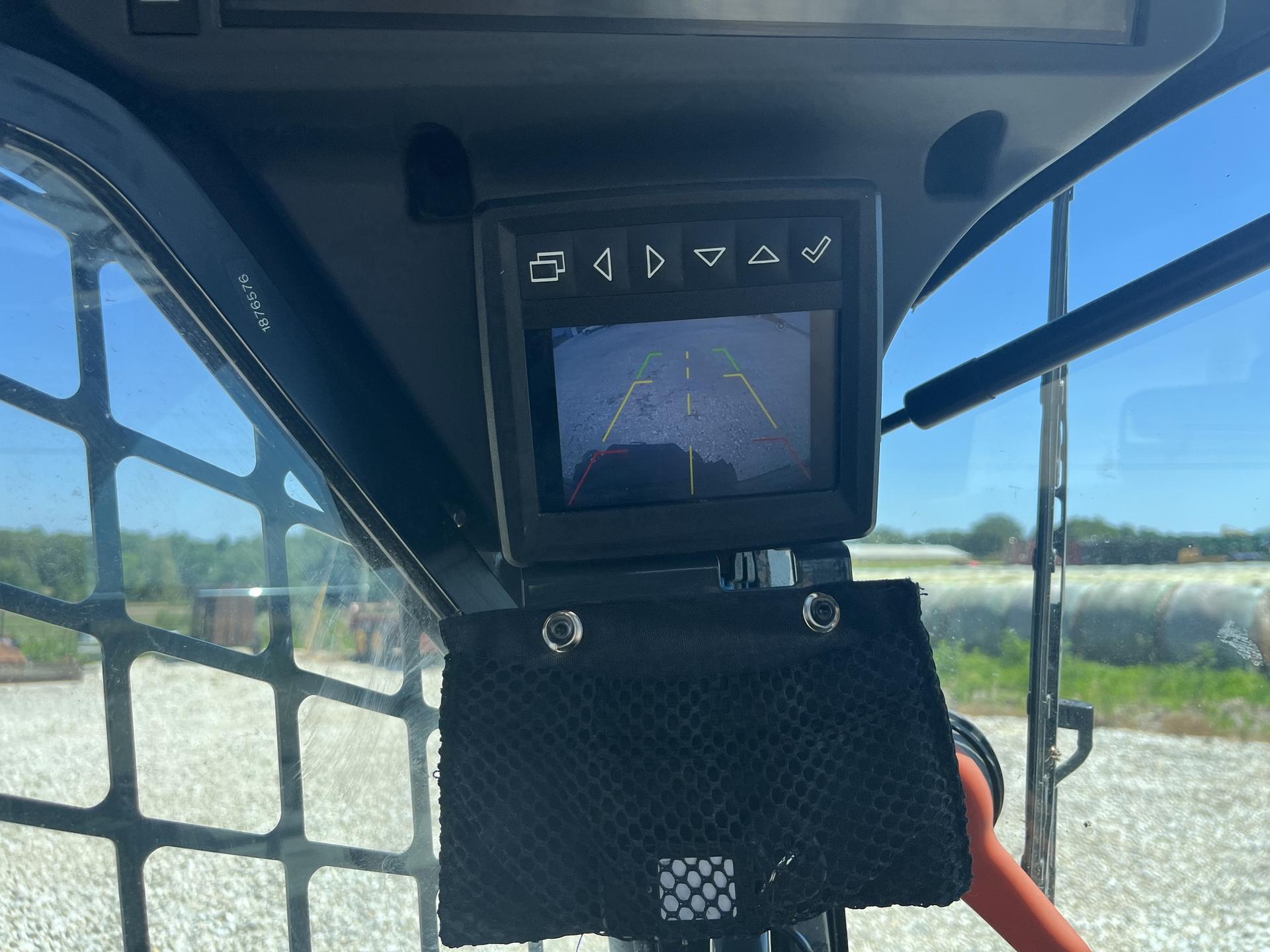 2023 John Deere 333G Image